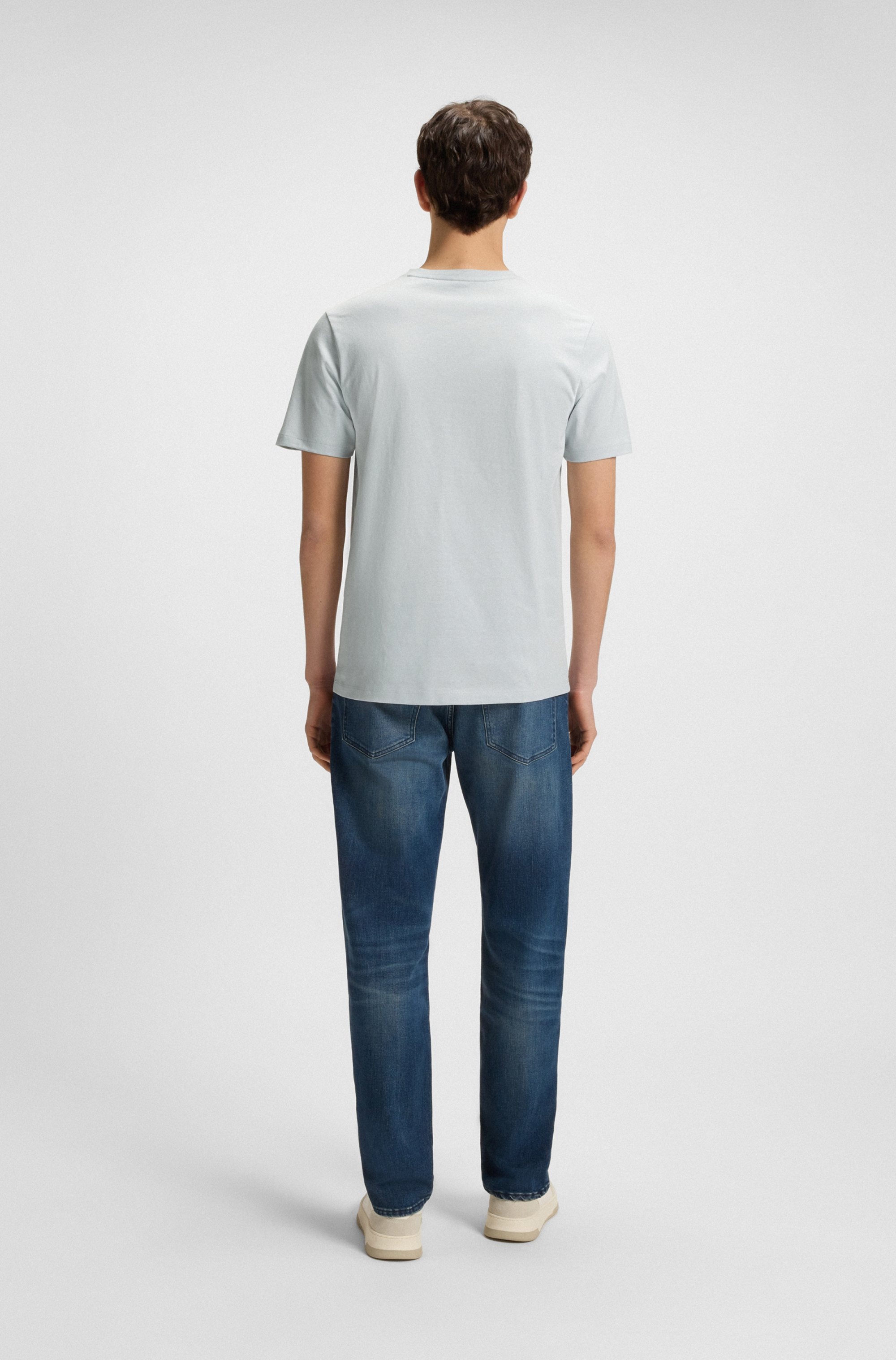 BOSS ORANGE T-Shirt »Tales« mit BOSS Stickerei auf der Brust