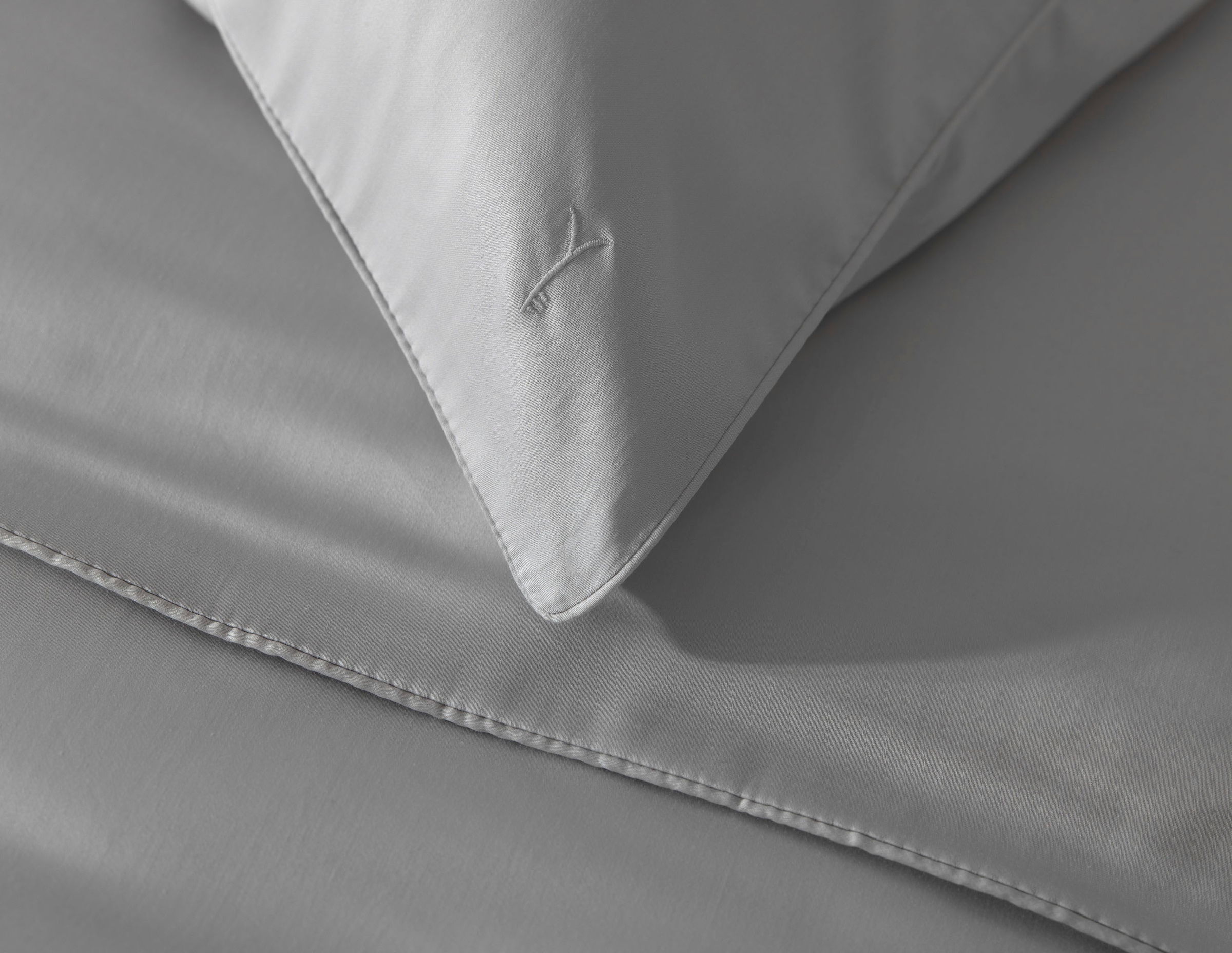 YELLOW Bettwäsche »Suite-Dubai« 2 Stk. Uni Design, 100% Baumwolle ab 135x200 cm.