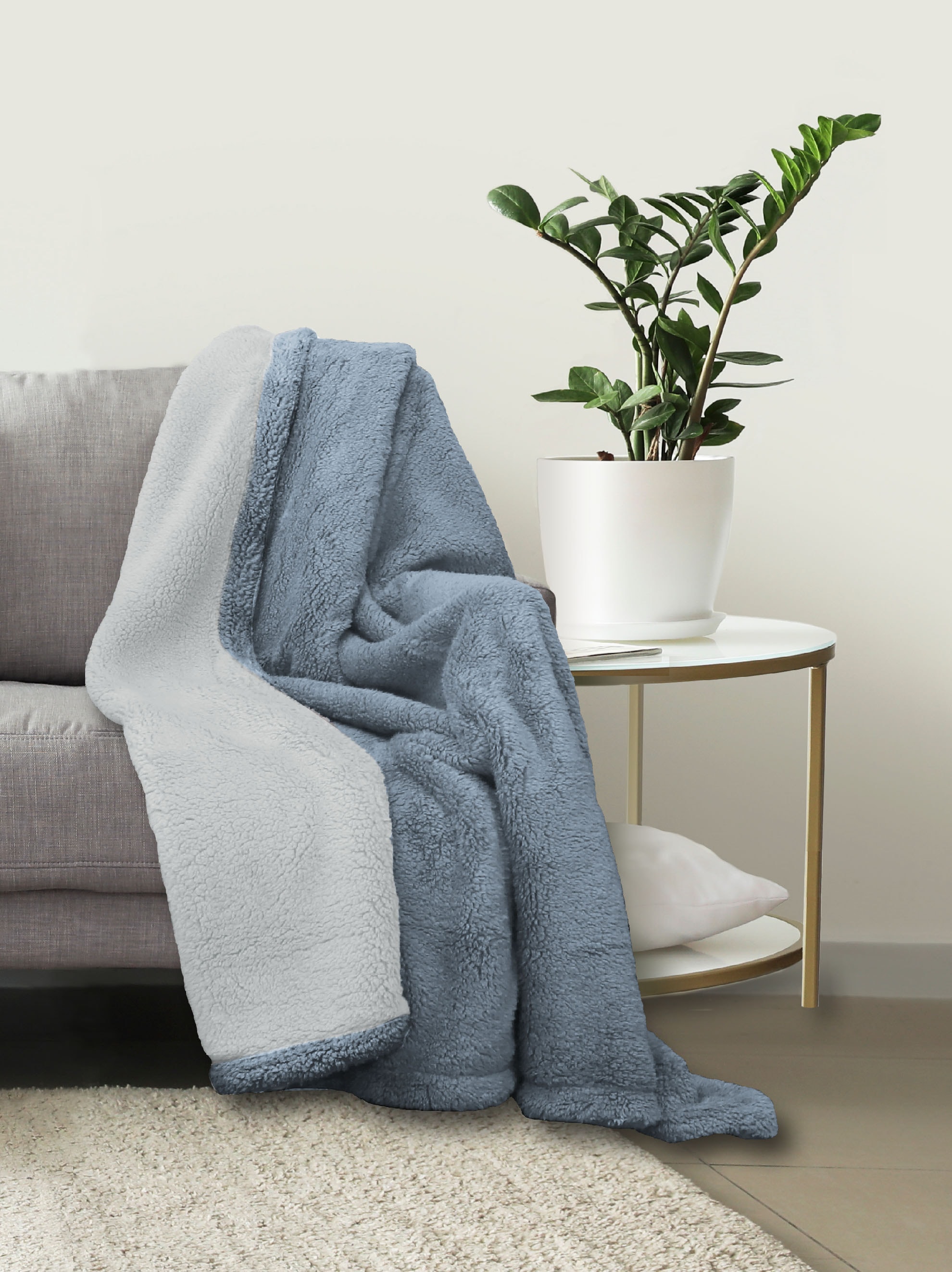 Biberna Tagesdecke »Tagesdecke Sherpa« Kuscheldecke, superweiche + warme Sherpa Wende-Decke