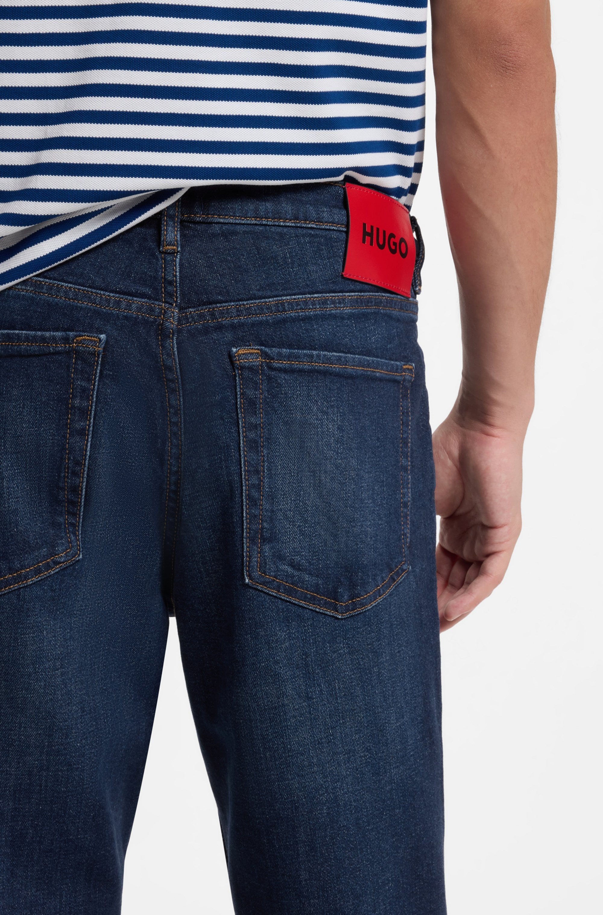HUGO Tapered-fit-Jeans »HUGO 634« aus Stretch-Denim, mit Knopfleiste