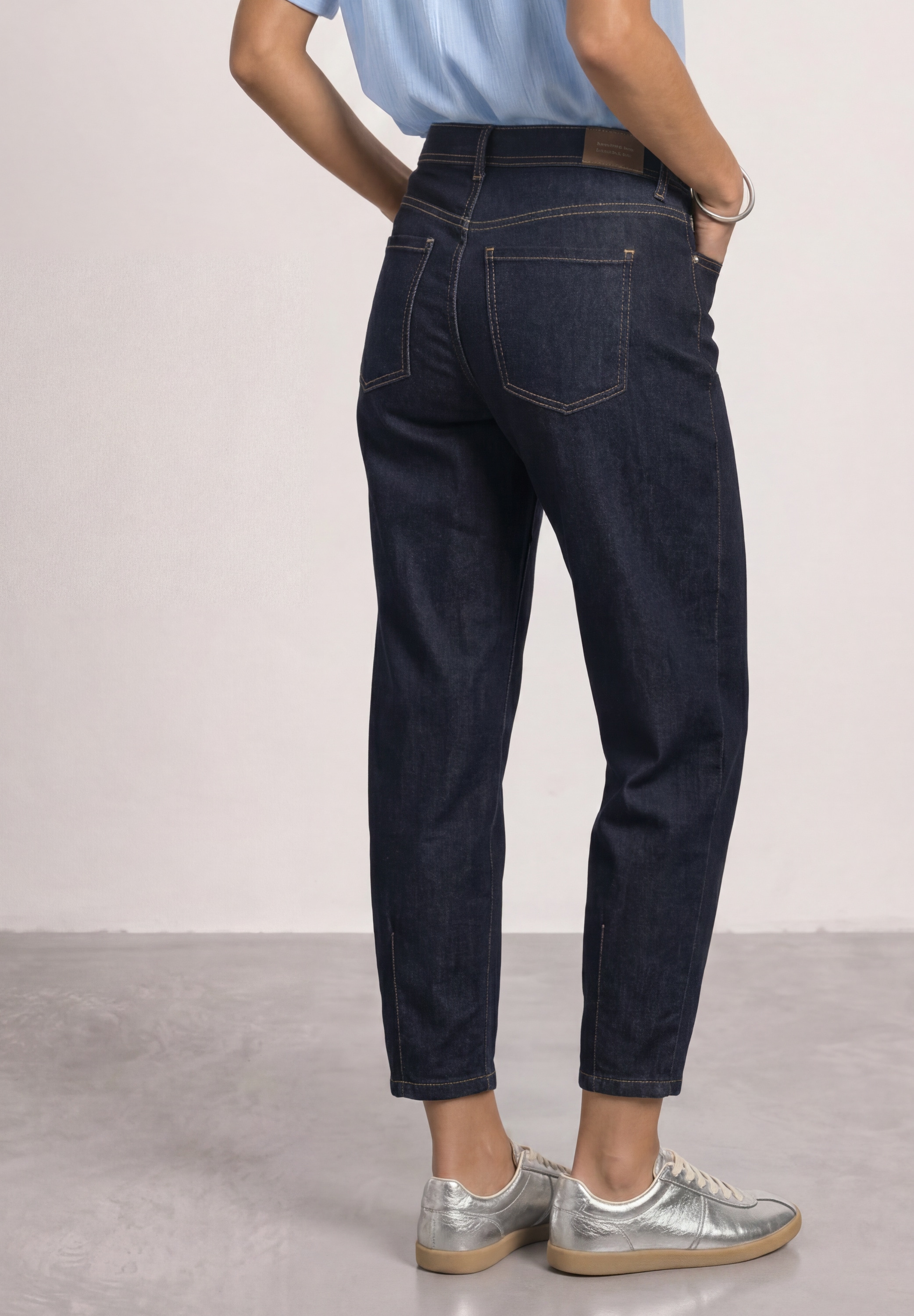STREET ONE Loose-fit-Jeans »Style Karlie« im Rinsed-Look / Barrel Leg mit Stretch