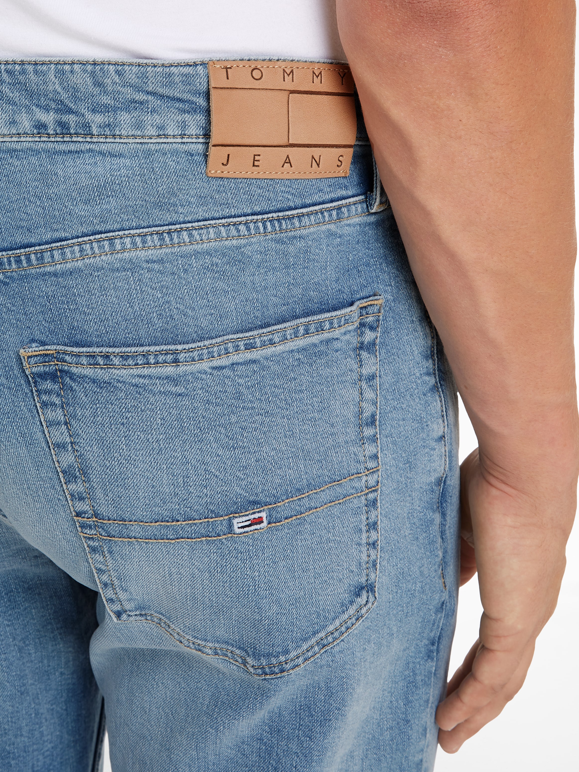Tommy Jeans Straight-Jeans »Ryan Regular Straight«, im 5-Pocket-Style