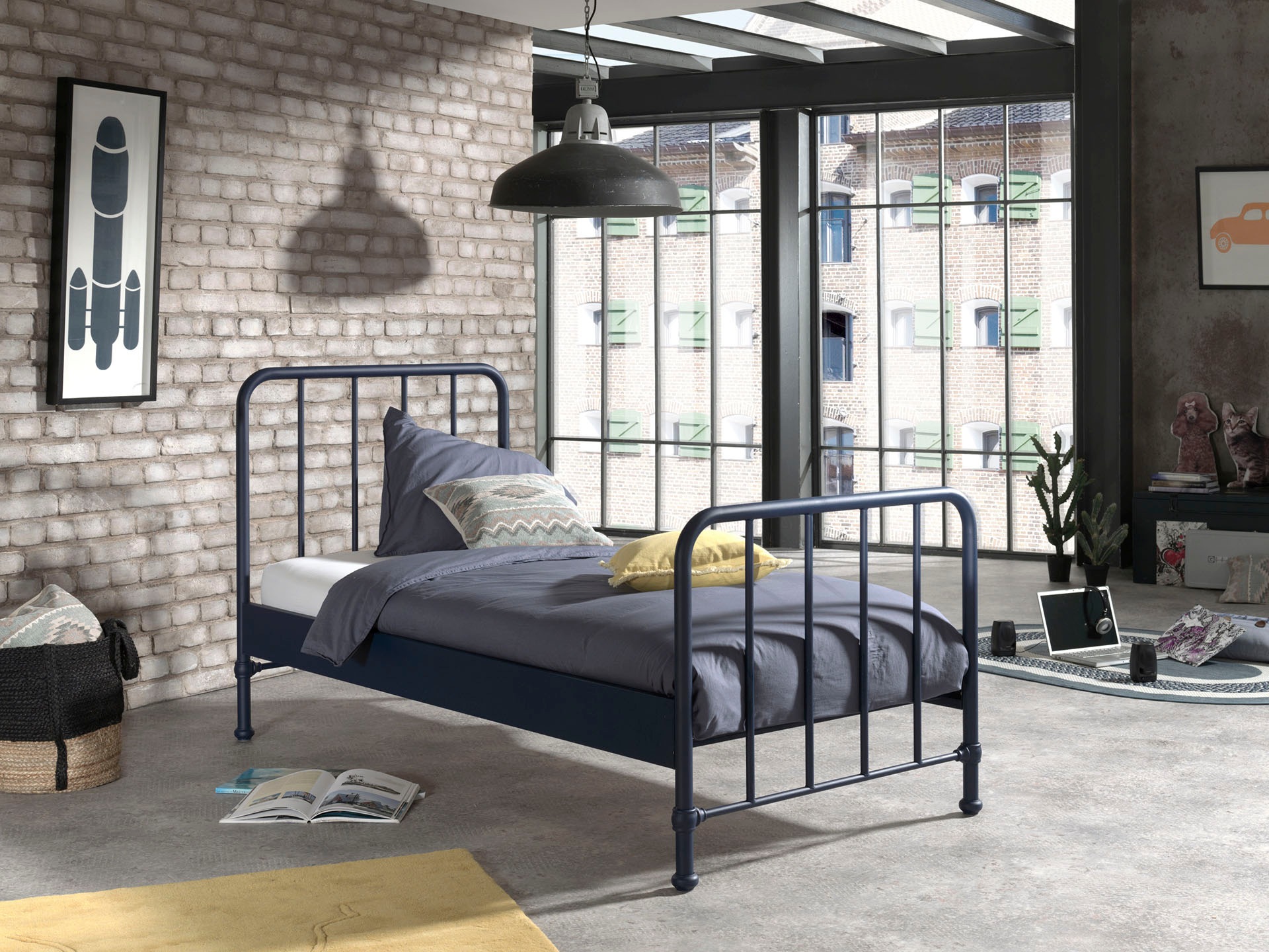 Vipack Jugendbett »Bronxx, Einzelbett 90/200, Sehr Stabil, Romantische Optik« B/H/T Ca. 96, 5x110x206cm, Inkl. Lattenrost, Bodenfreiheit,