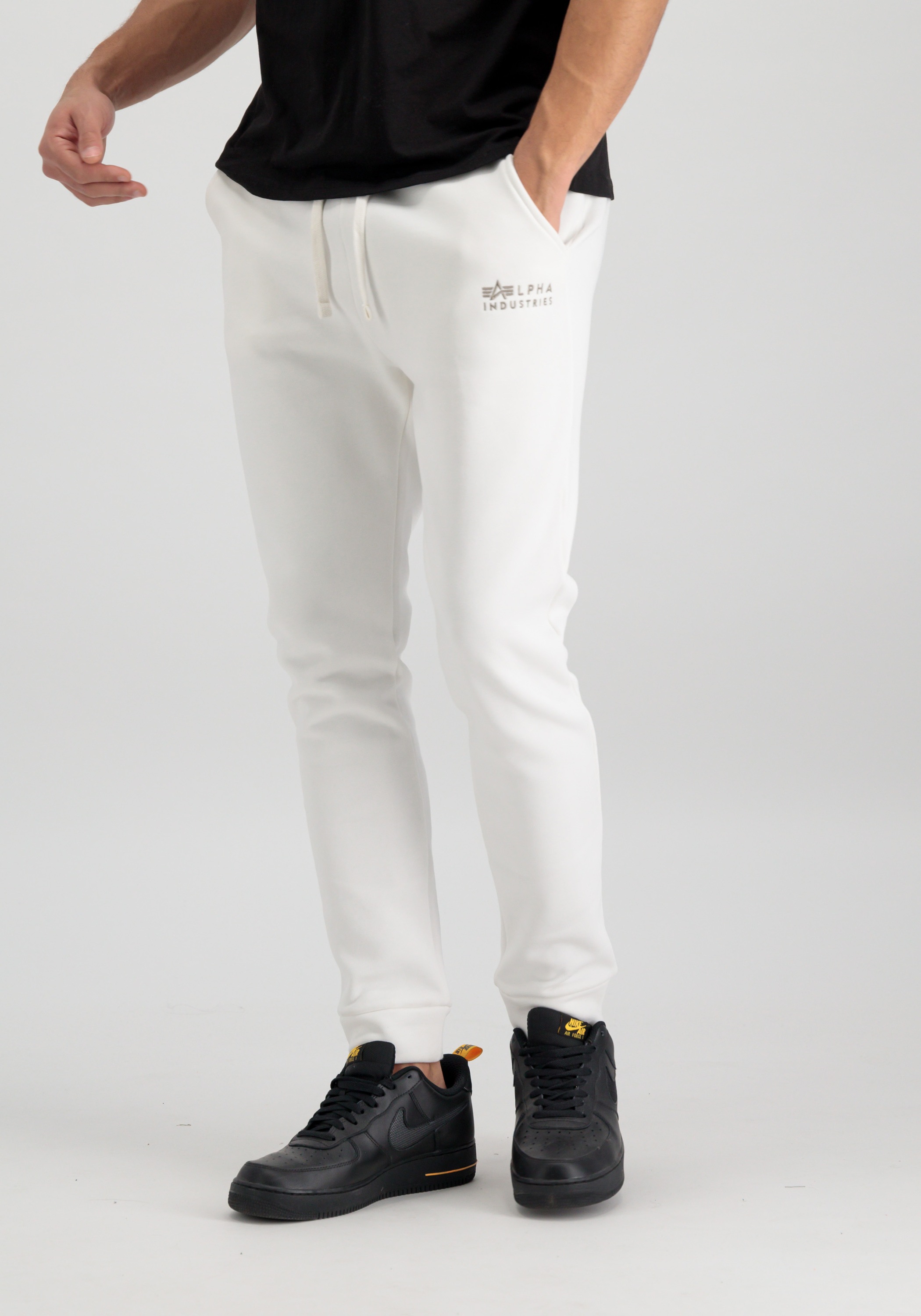 Alpha Industries Jogginghose »Alpha Industries Men - Jogger Organics EMB Jogger«