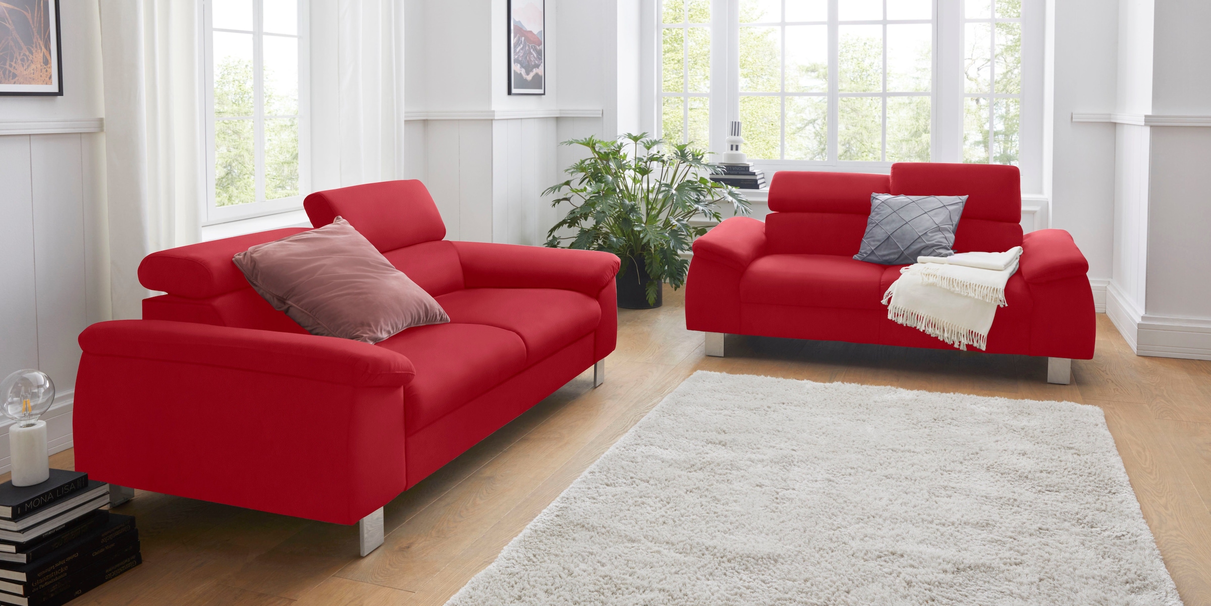 COTTA Polstergarnitur »Komaris«, (Set), Set bestehend aus: 2-Sitzer mit Kopfteilverstellung & Hocker