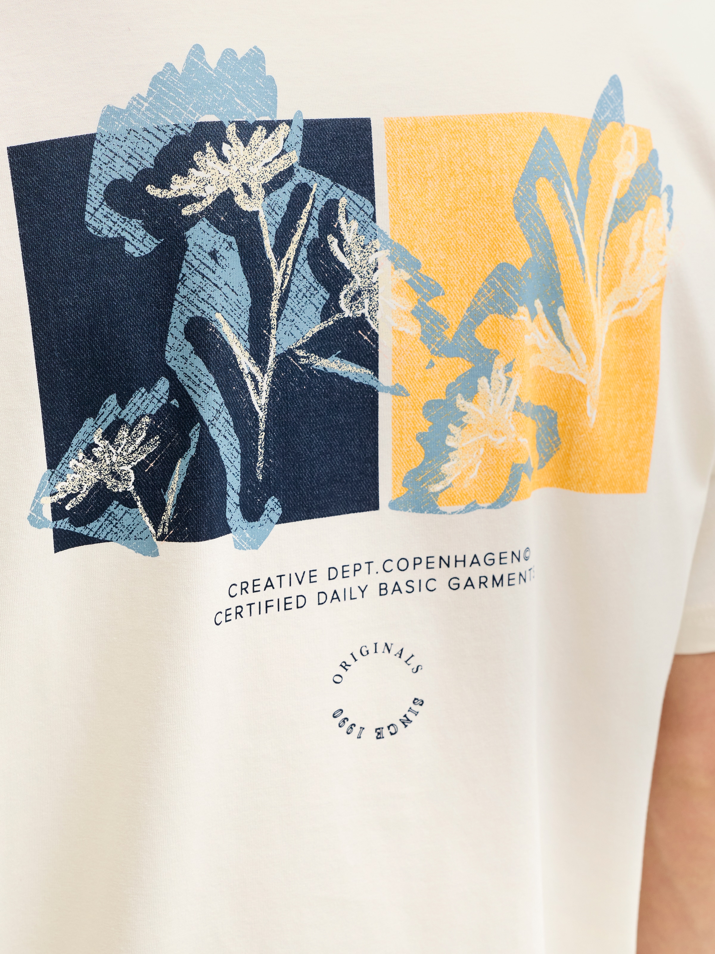 Jack & Jones Kurzarmshirt »JORMONTAUK AOP BACK TEE SS CREW NECK« Baumwolle, regular fit