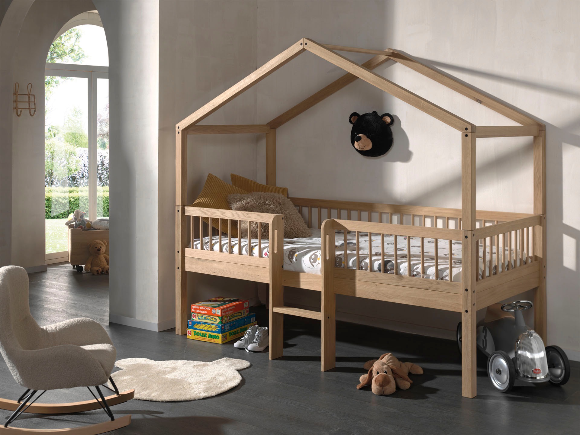 Vipack Hausbett »Forrest ist ein hochwertiges Massivholz Haus Bett "Made in günstig online kaufen