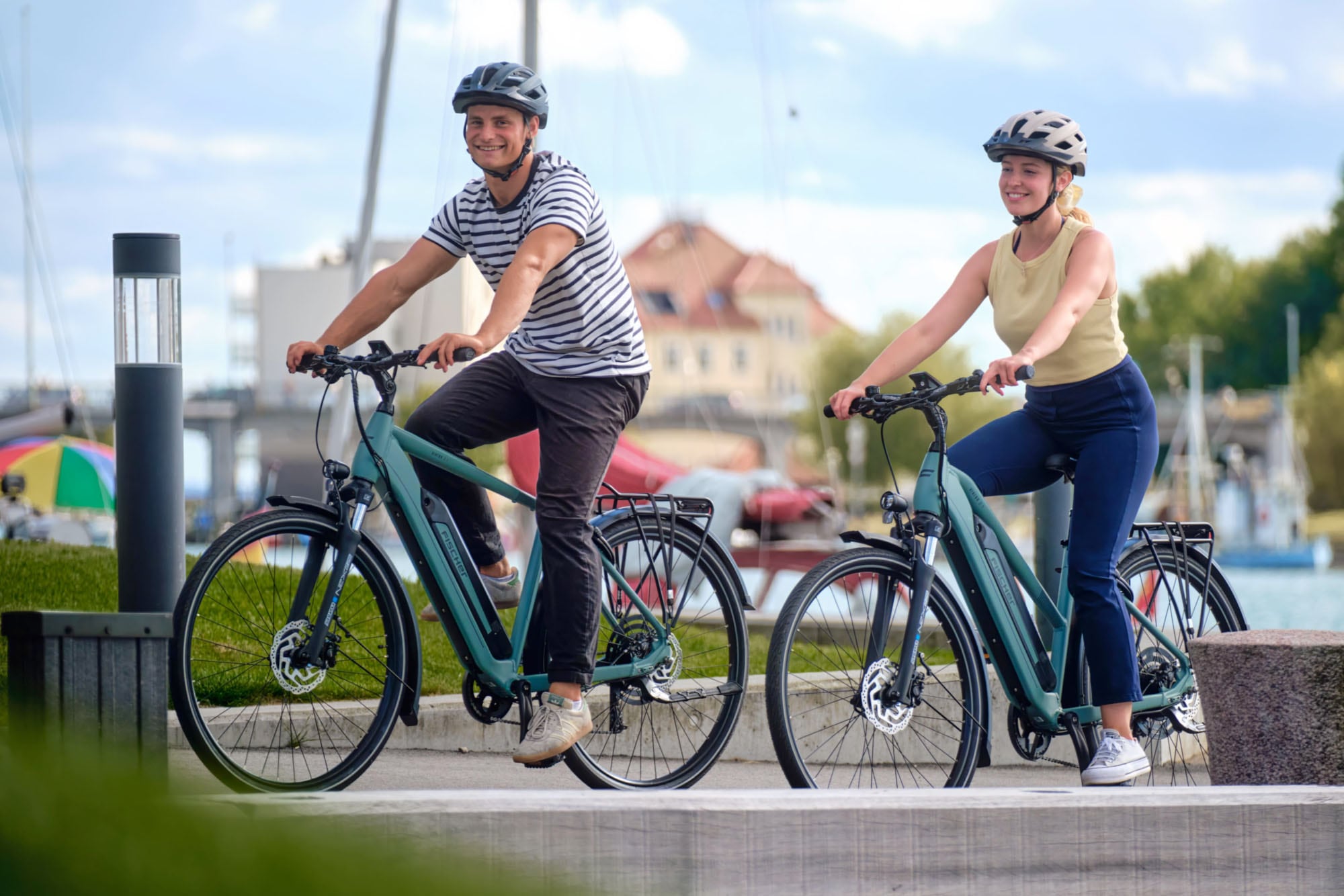 FISCHER Fahrrad »VIATOR 2.1 459« 8 Gang Shimano ACERA Schaltwerk Heckmotor mit Akku-Ladegerät;mit Werkzeug, 