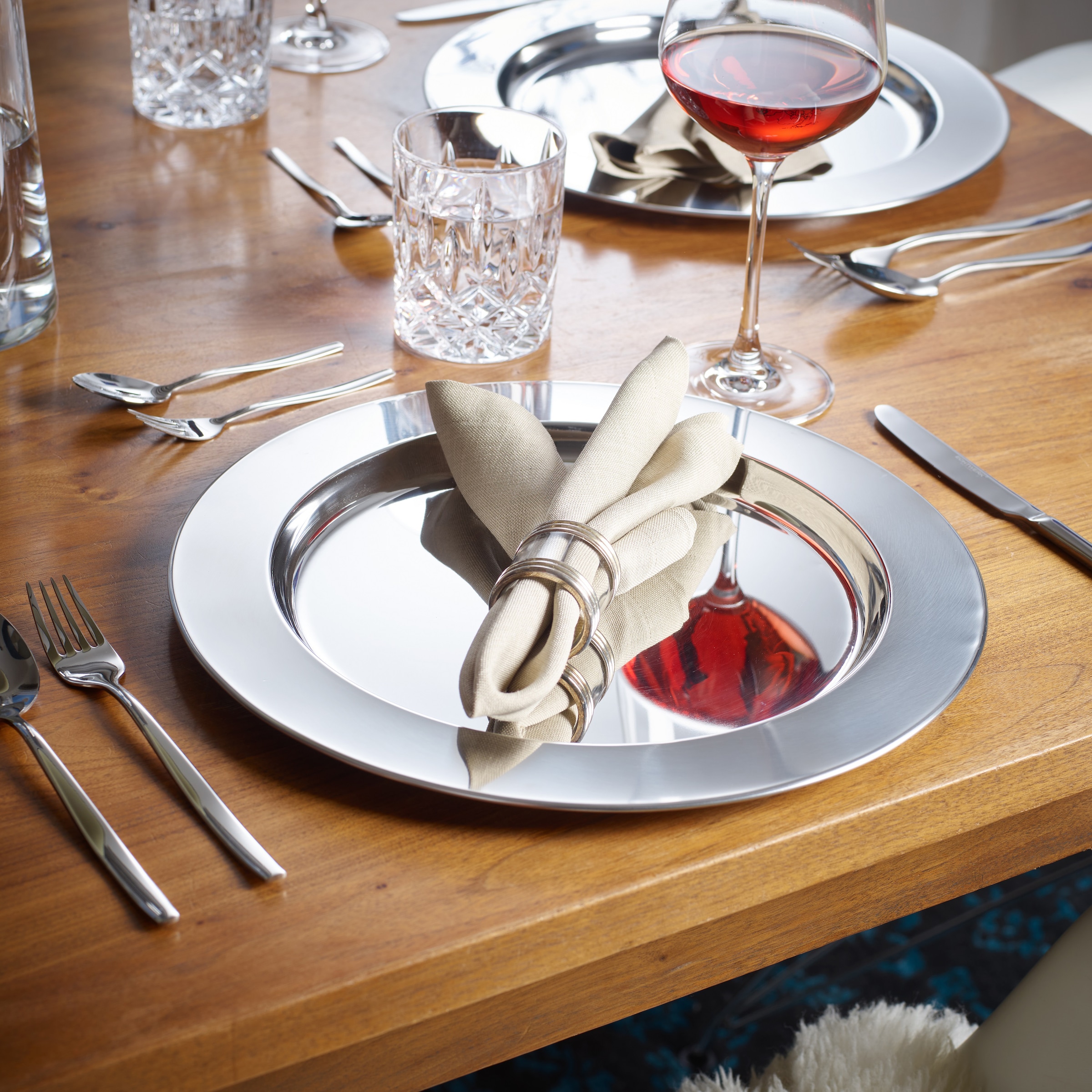 ECHTWERK Platzteller »Shiny« Servierteller Set aus hochwertigem Edelstahl, Dekoteller, Ø 33,2 cm