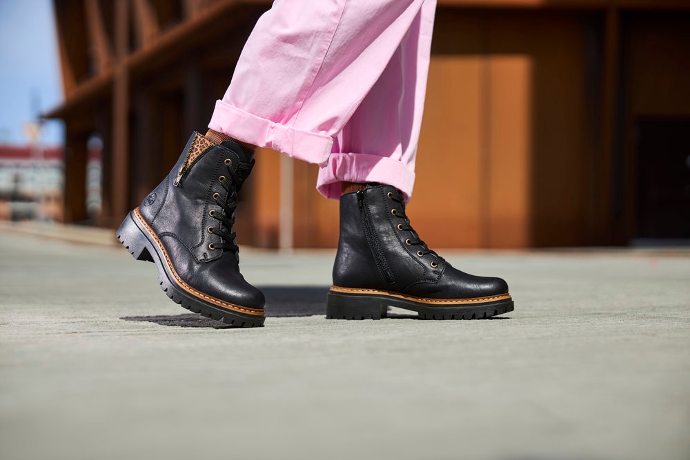 Rieker Schnürstiefelette, Schnürboots, Blockabsatz, mit praktischem Innenreißverschluss