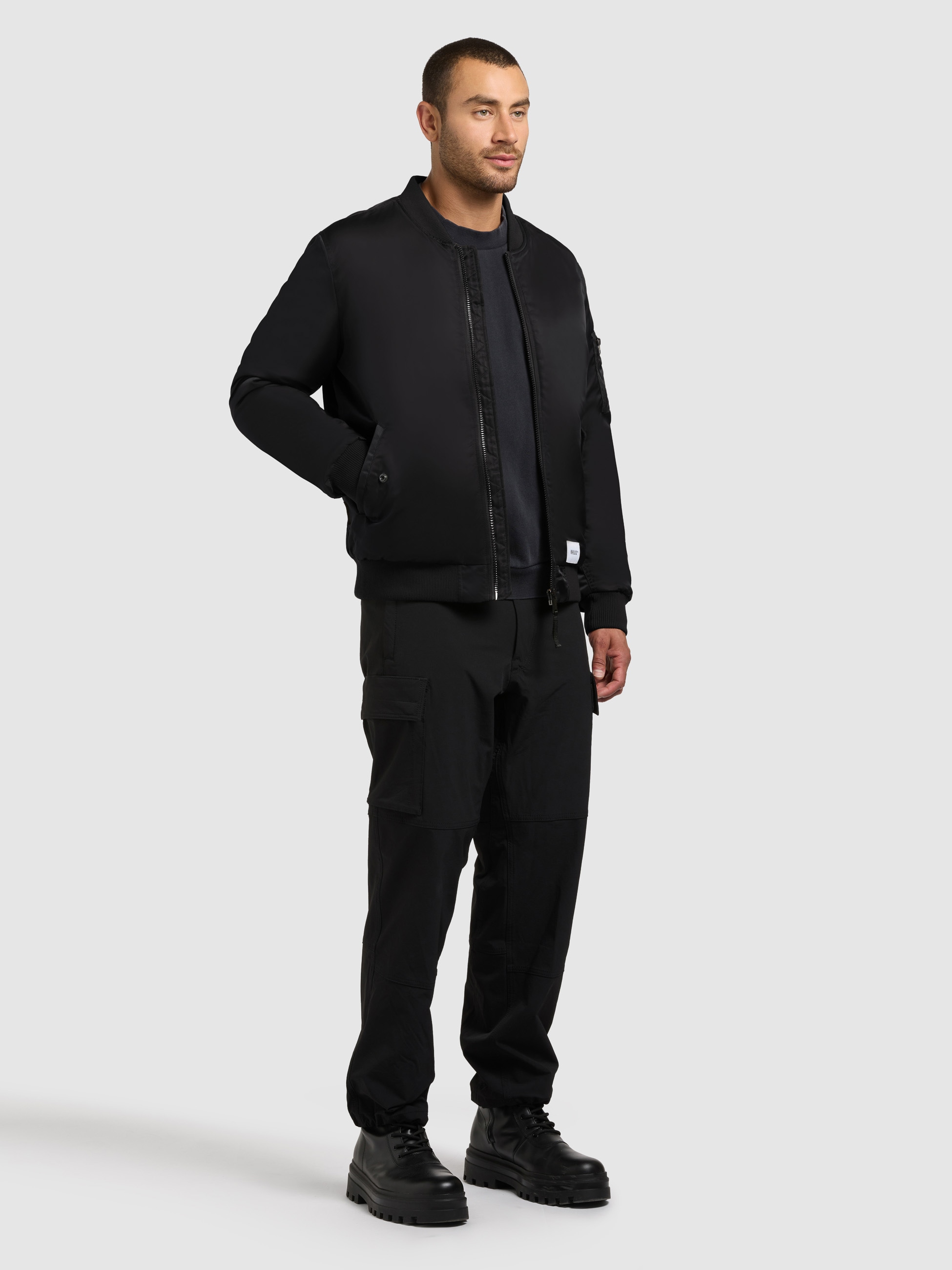 khujo Bomberjacke »ADON« leicht glänzendes Material