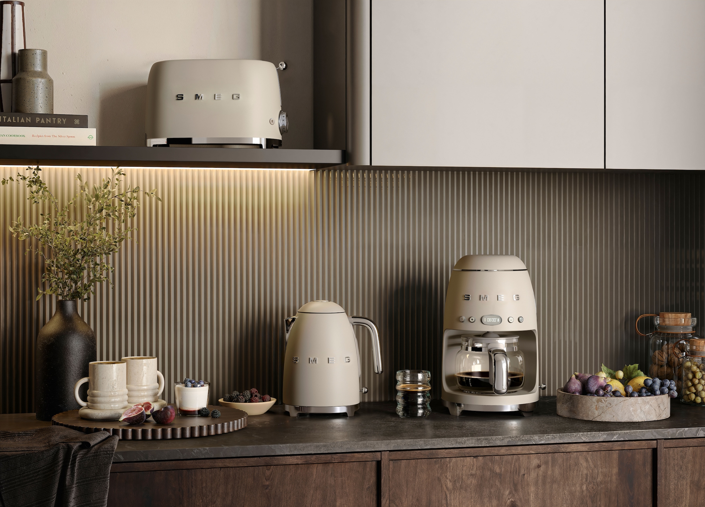 Smeg Wasserkocher »KLF03MLMEU« 1,7 l 2400 W