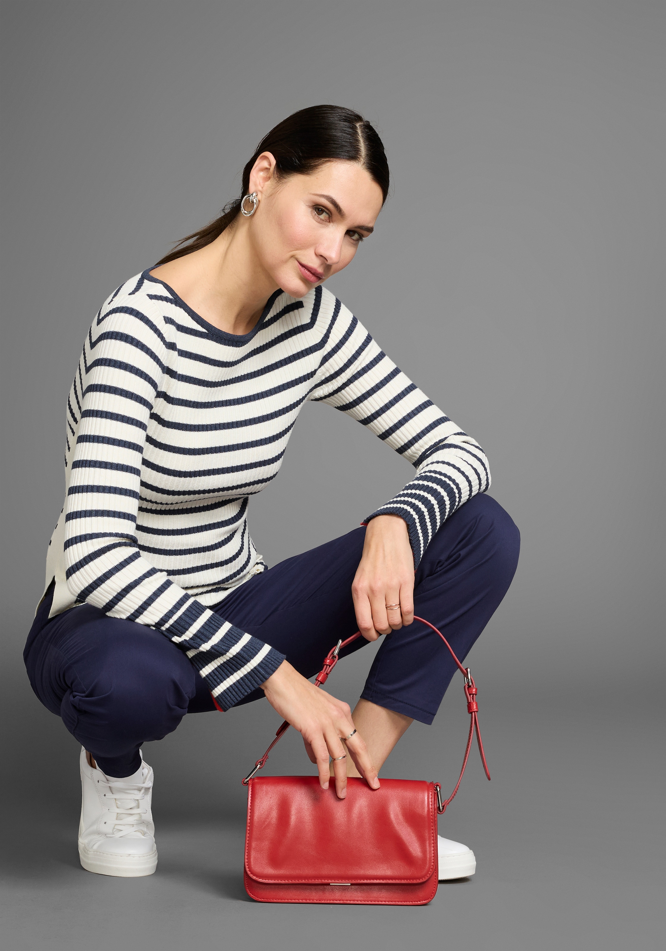 HECHTER PARIS Strickpullover, mit stilvollem Seitenschlitz