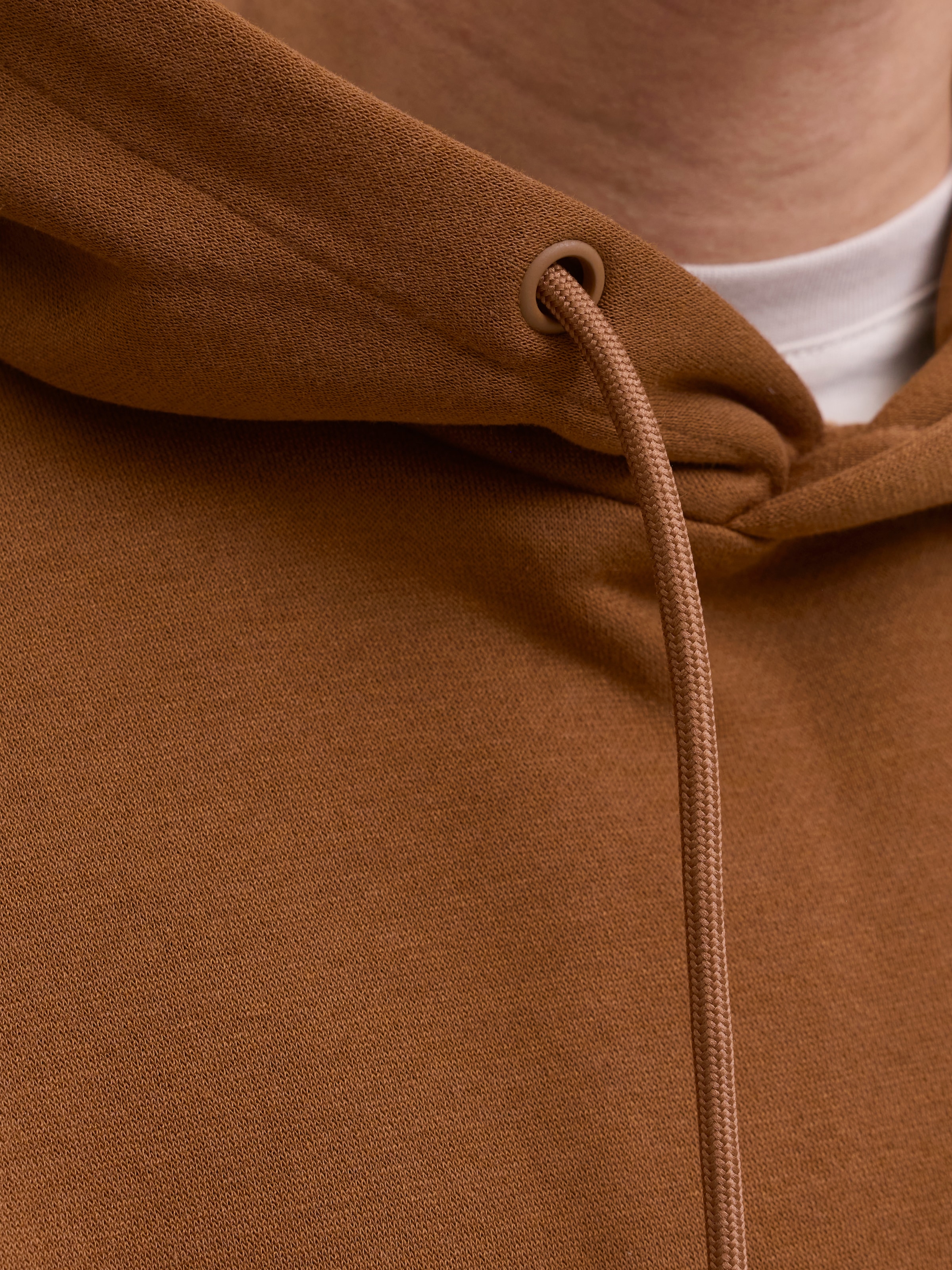 Jack & Jones Kapuzensweatshirt »JJEBRADLEY SWEAT HOOD NOOS«, mit Känguru Tasche