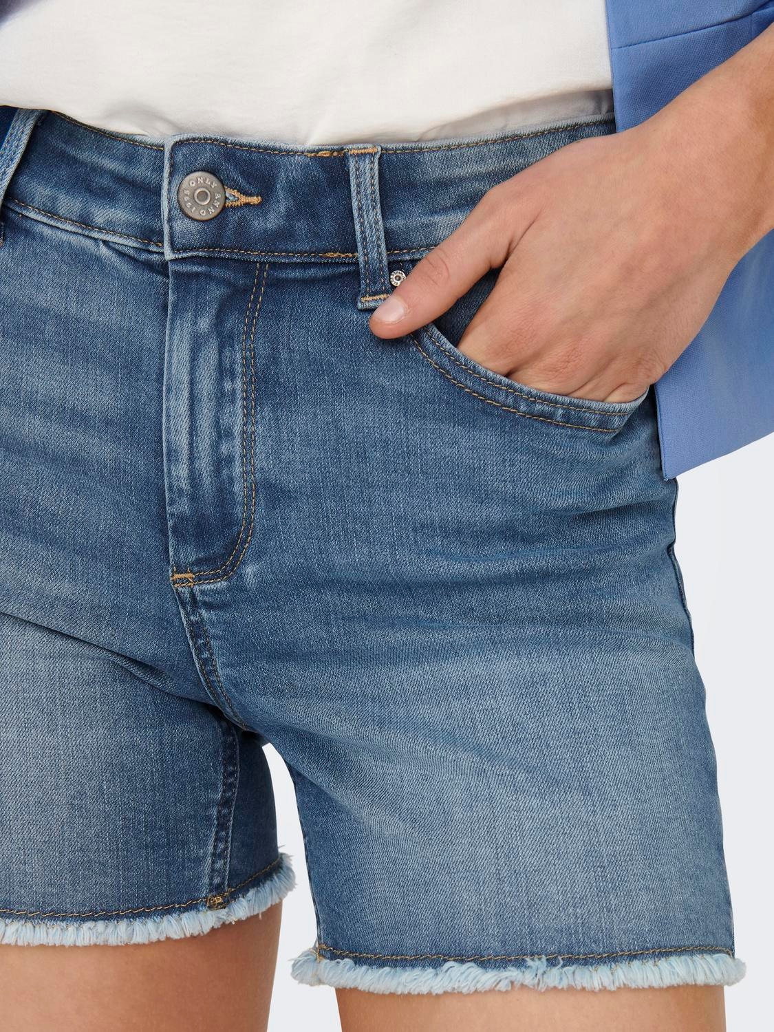 ONLY Shorts »ONLBLUSH MID SK DNM SHORTS NOOS«  Baumwollmischung, regular fit