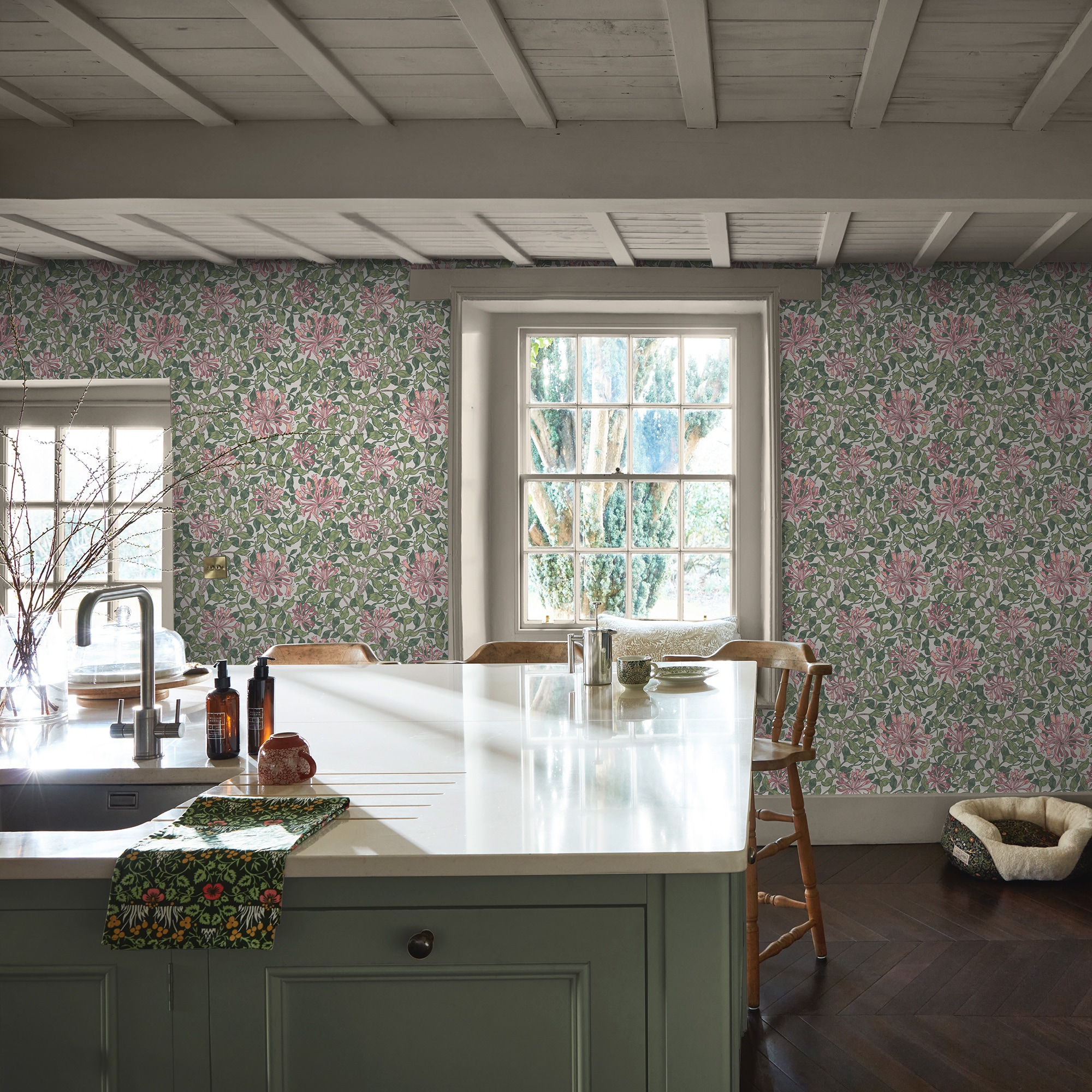 WILLIAM MORRIS AT HOME Vliestapete »Honeysuckle Blossom« Motiv glatt Design günstig online kaufen