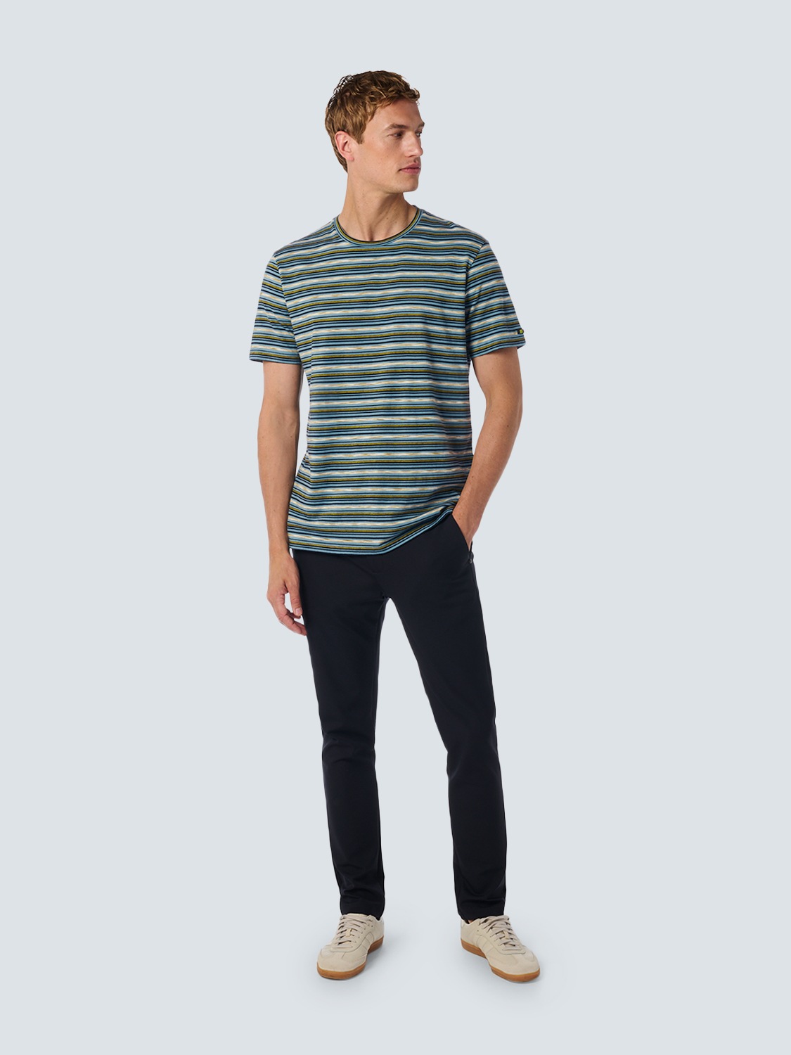 NO EXCESS T-Shirt »No Excess T-Shirt mit Rundhalsausschnitt und Multicolor-Streifen«