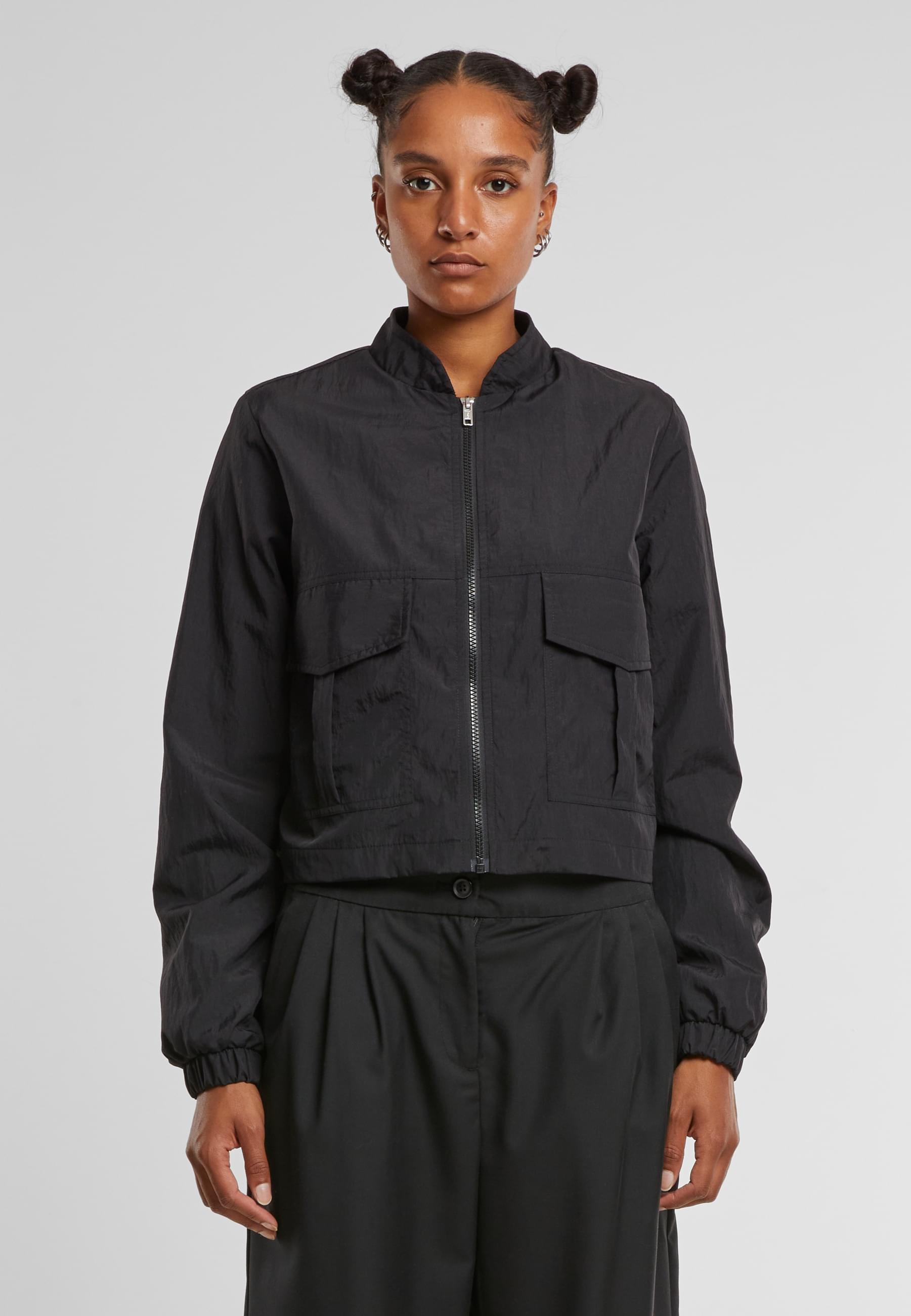 URBAN CLASSICS Windbreaker »Urban Classics Ladies Short Crinkle Jacket« 1 Stk. tlg. mit Kapuze