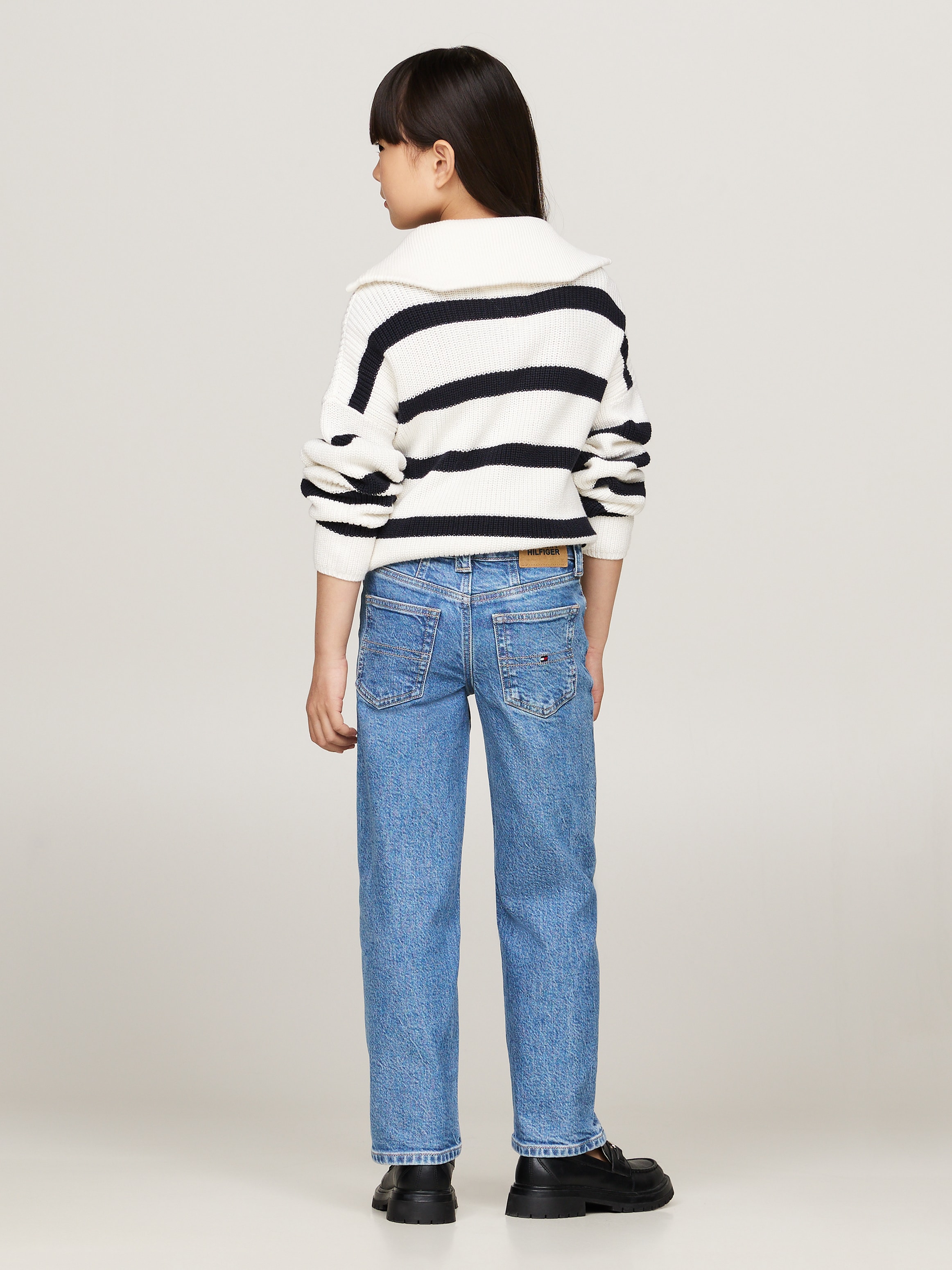 Tommy Hilfiger Bootcut-Jeans »GIRLFRIEND COMFORT DENIM«, Kinder bis 16 Jahre im 5-Pocket-Style