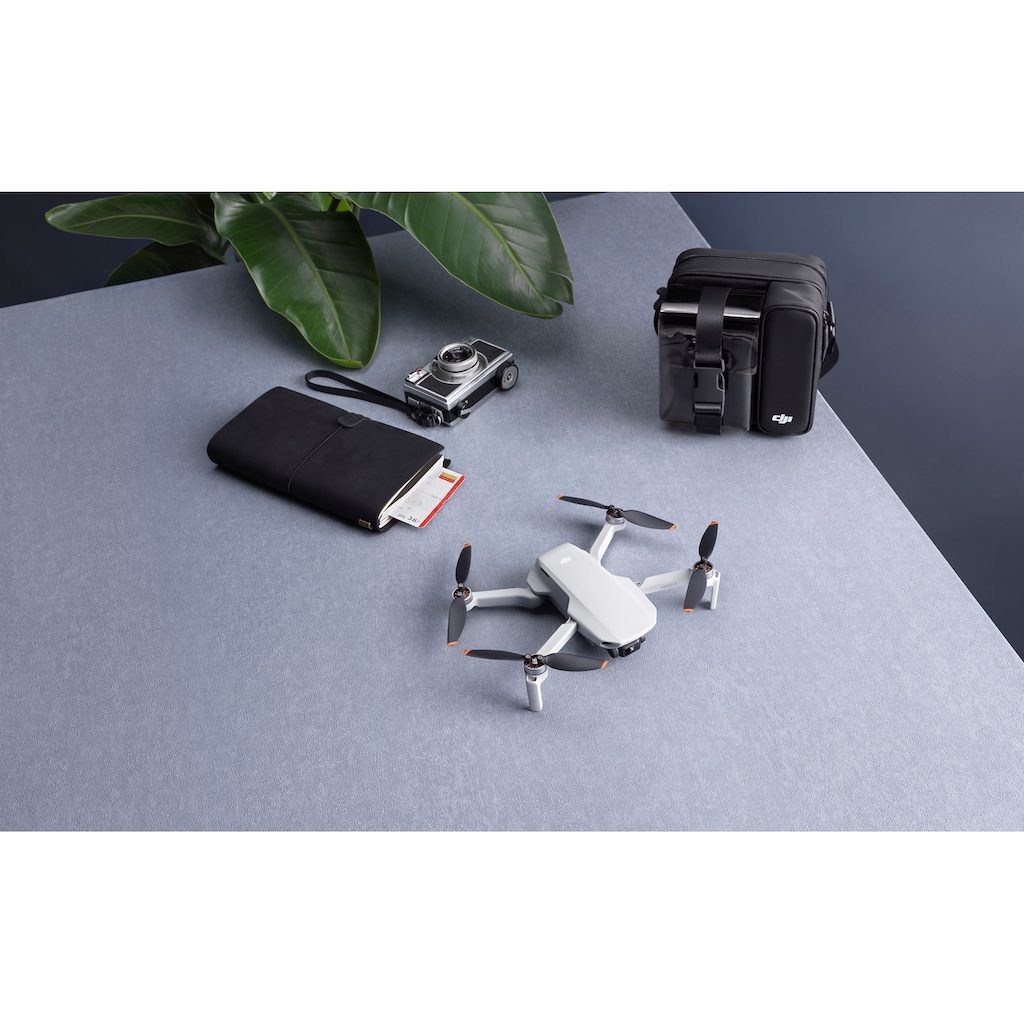 DJI Drohne »MINI 2 Fly More Combo«, 31 Minuten Flugzeit, OcuSync 2.0 HD-Video, QuickShots mit DJI Fly App