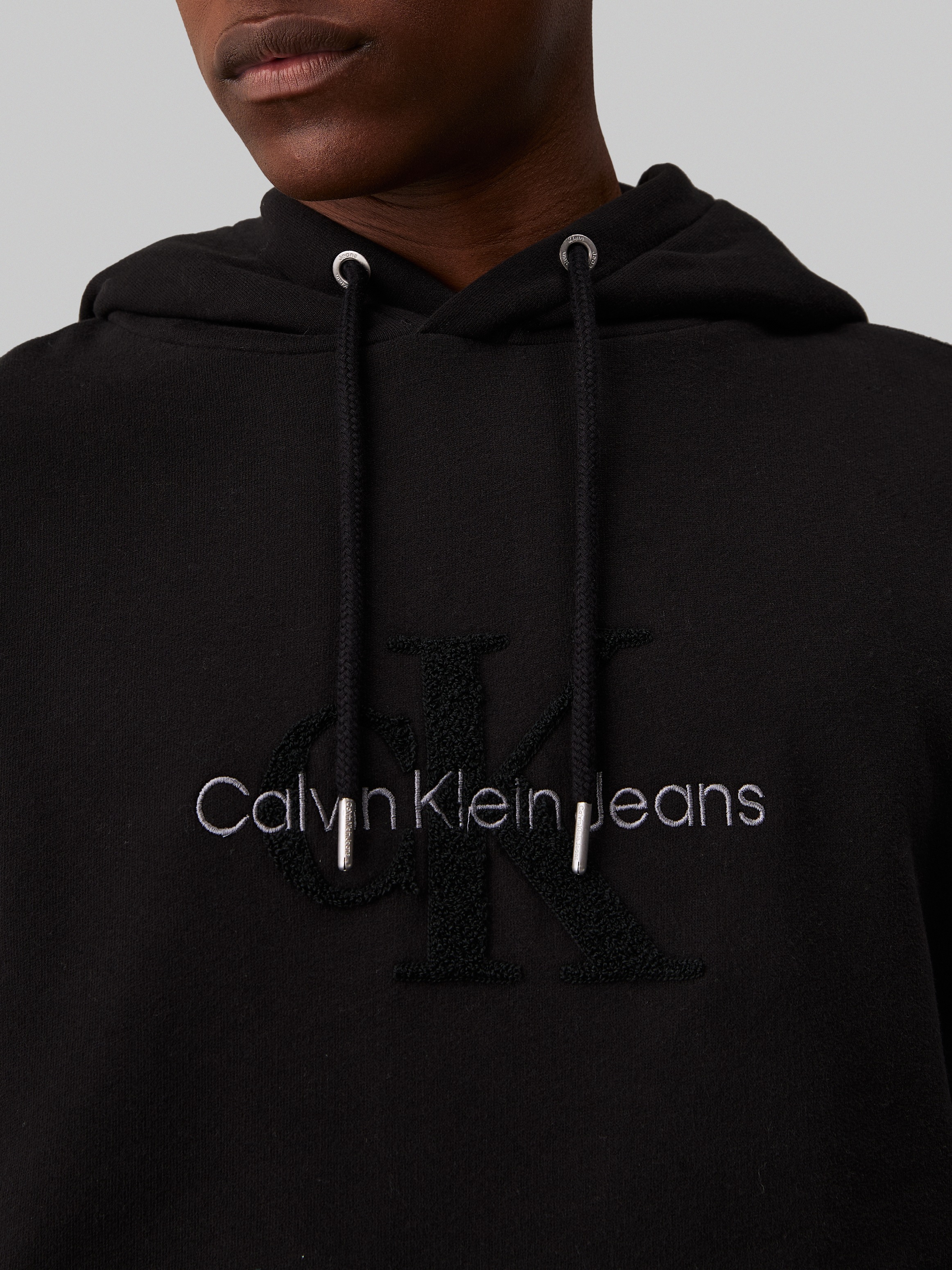 Calvin Klein Jeans Kapuzensweatshirt »CHENILLE MONOLOGO HOODIE«, mit Logostickerei