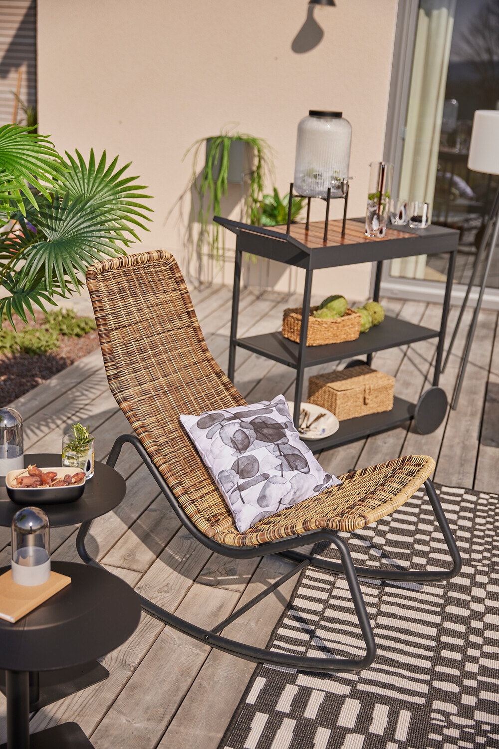 WOOOD Gartenstuhl »TOMS« () 1 Stk.geeignet für Innen- und Außenbereiche, H 97 cm x B 51 cm