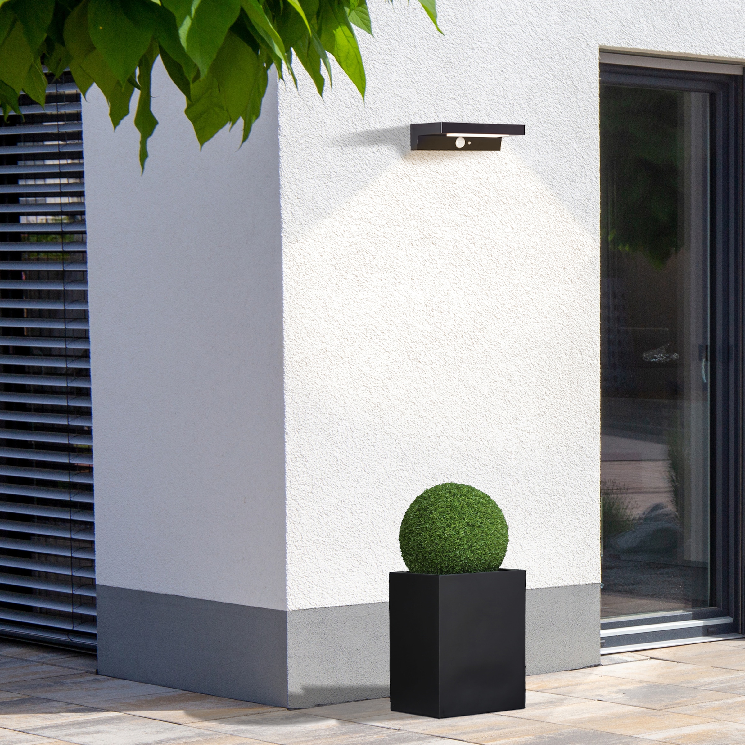 Brilliant LED Außen-Wandleuchte »Barker«, LED Außenwandleuchte, Solar, 21 cm, 430 lm, 4000 K, schwarz