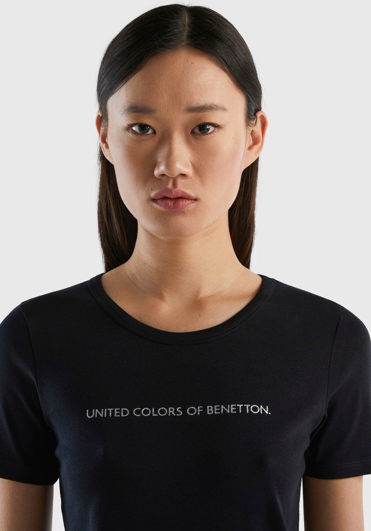United Colors kaufen glitzerndem Benetton of T-Shirt, vorn bequem mit Label-Print