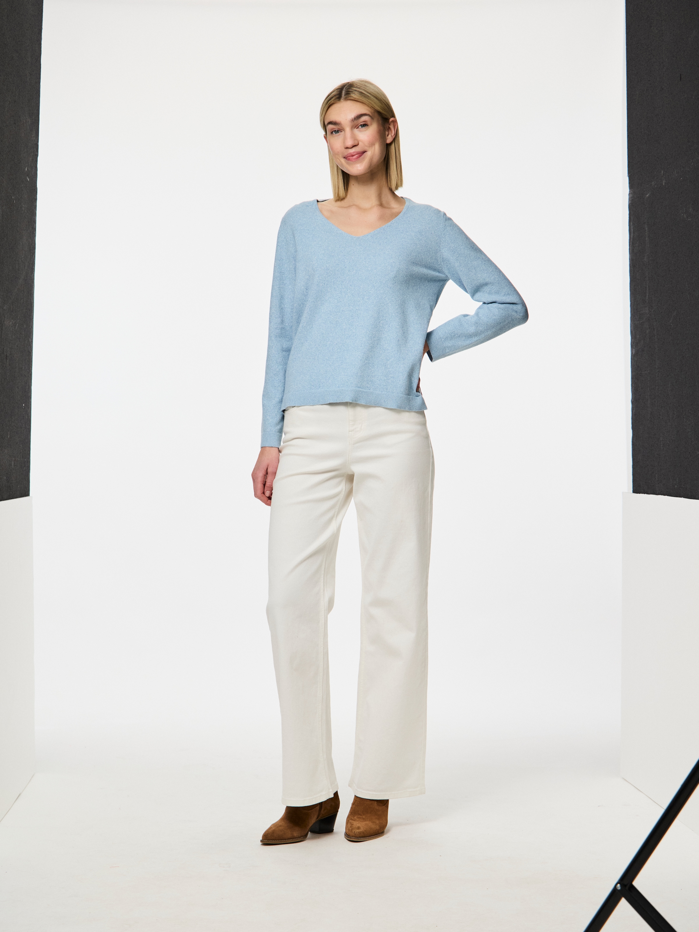 pieces V-Ausschnitt-Pullover »PCBREE LS V-NECK KNIT NOOS BC«