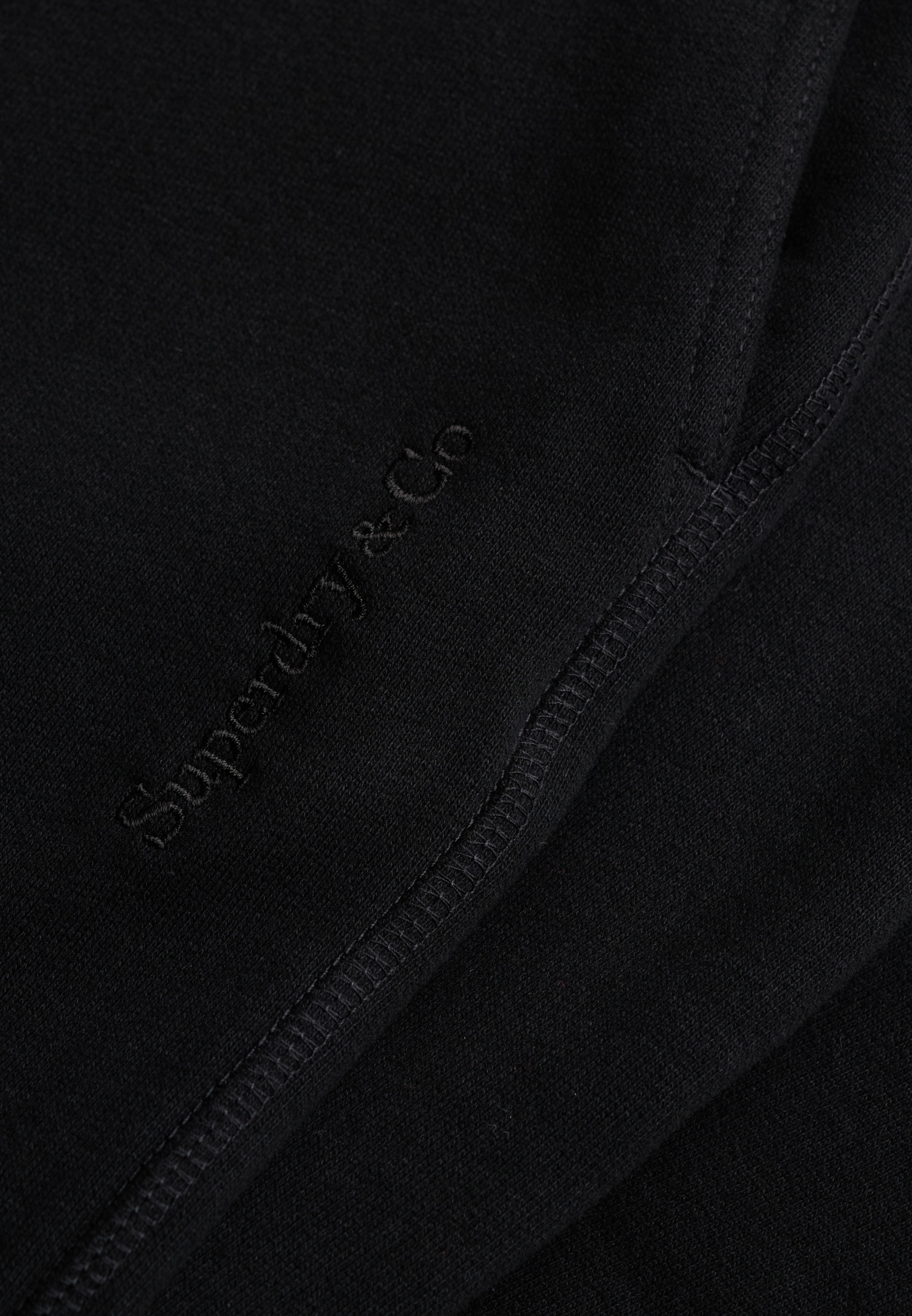 Superdry Sweathose »ESSENTIAL COMPANY LOGO JOGGER«  Baumwollmischung, relaxed fit
