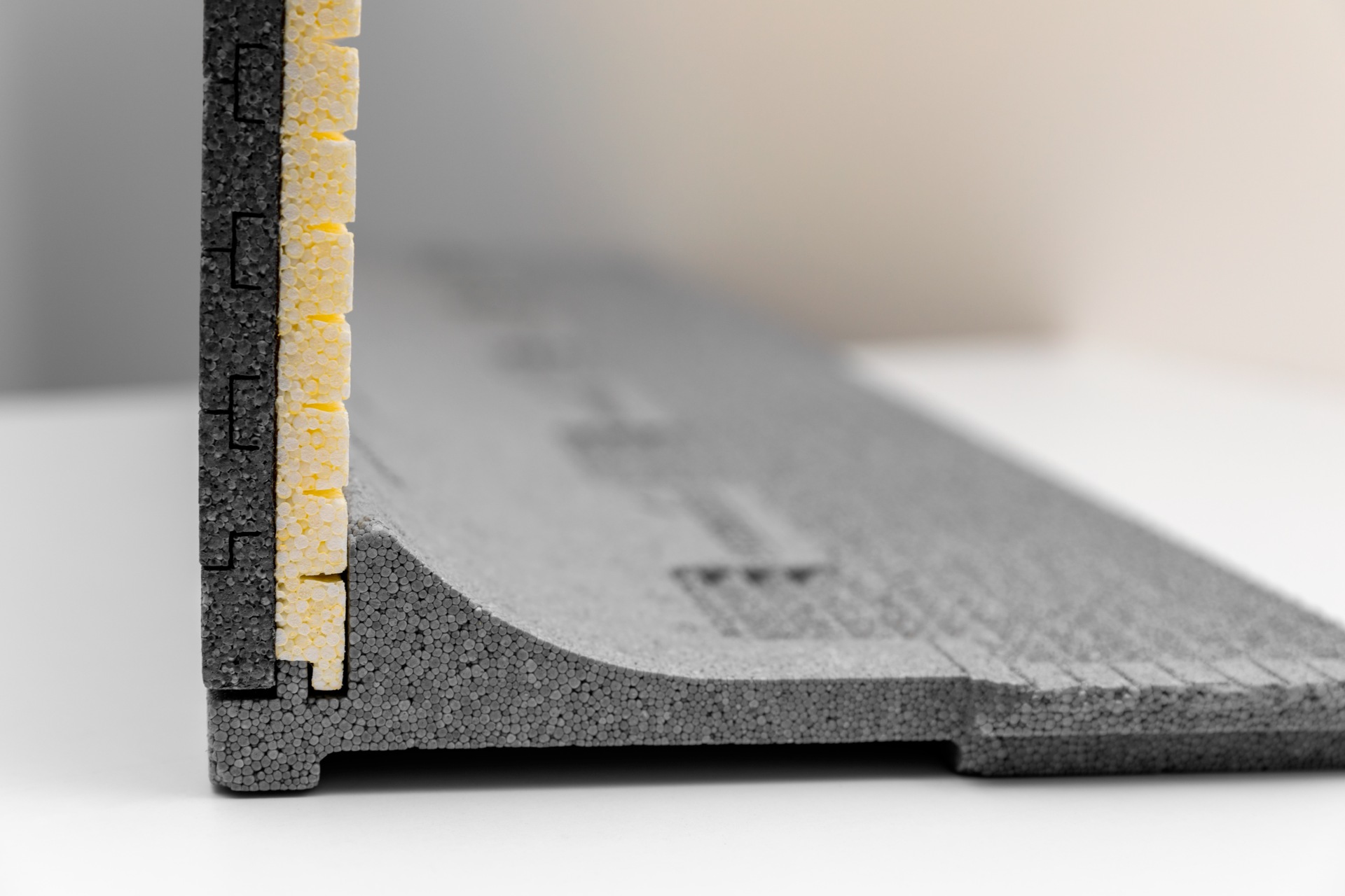 SCHELLENBERG Rollladenkastendämmung »2-teilig, 100 x 50 x 2,5 cm«, Thermoisolierung für Rollläden, Wärmedämmung für große Rollladenkästen