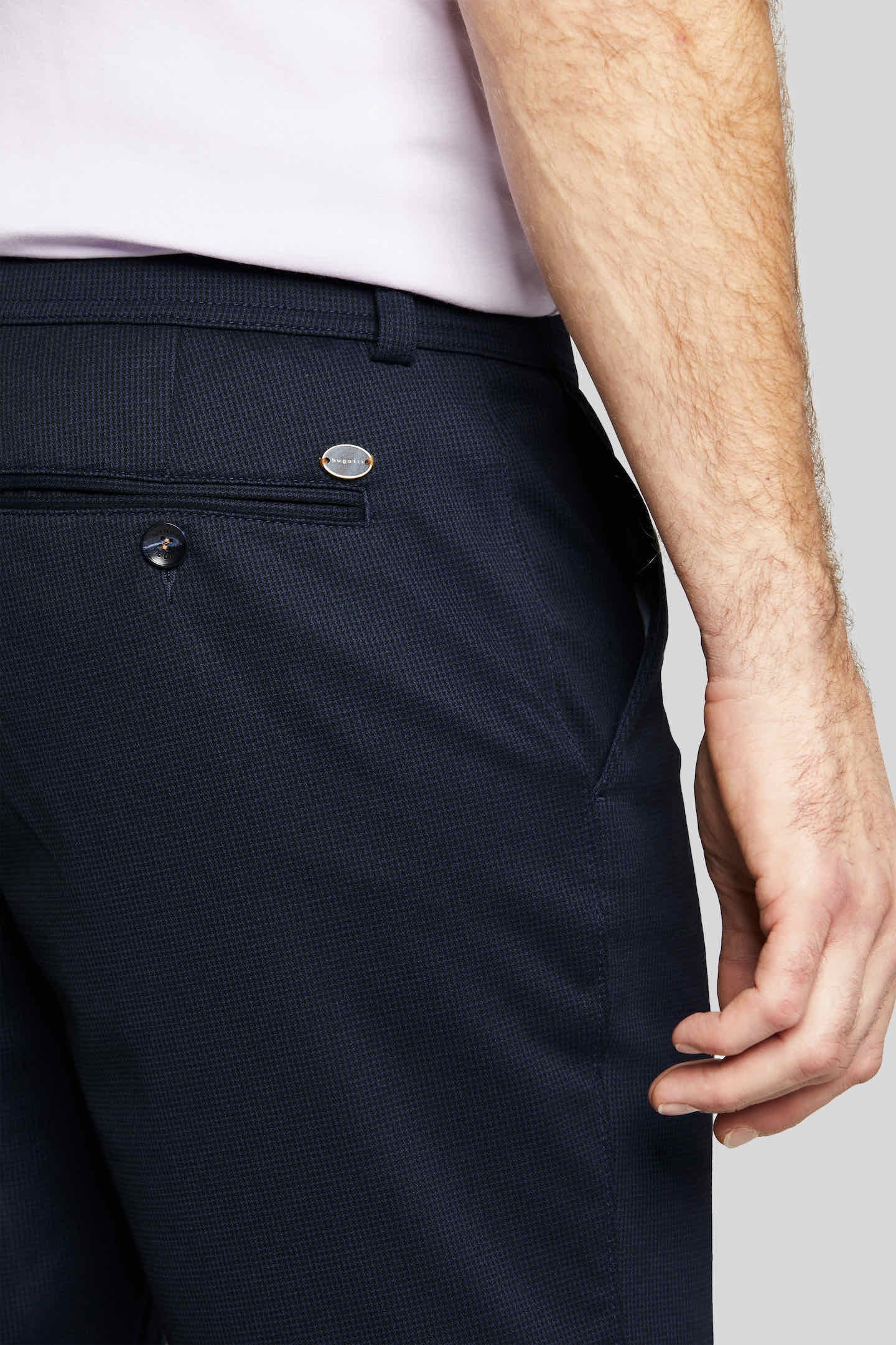 5. Bild von bugatti Bermudas, im lässigen Look