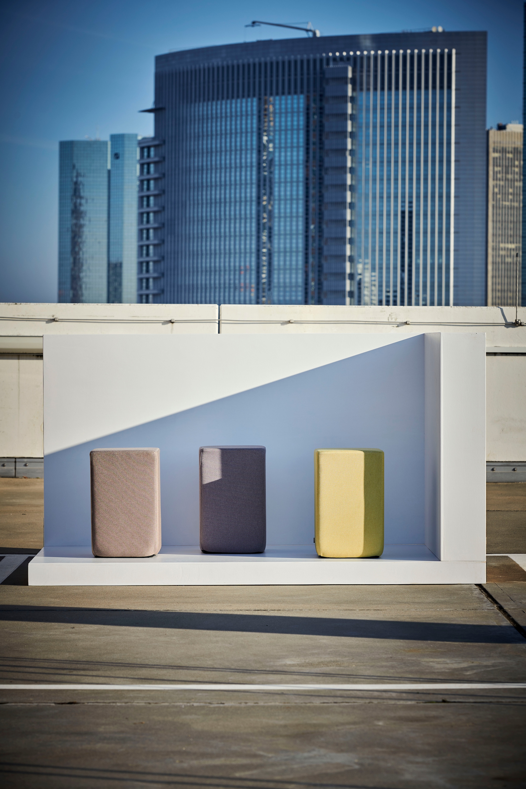 Fiam Pouf »GILL«, in 2 Farben, Höhe 45 cm, SHARE 10: 10 % Spende für Kleine Helden e.V.
