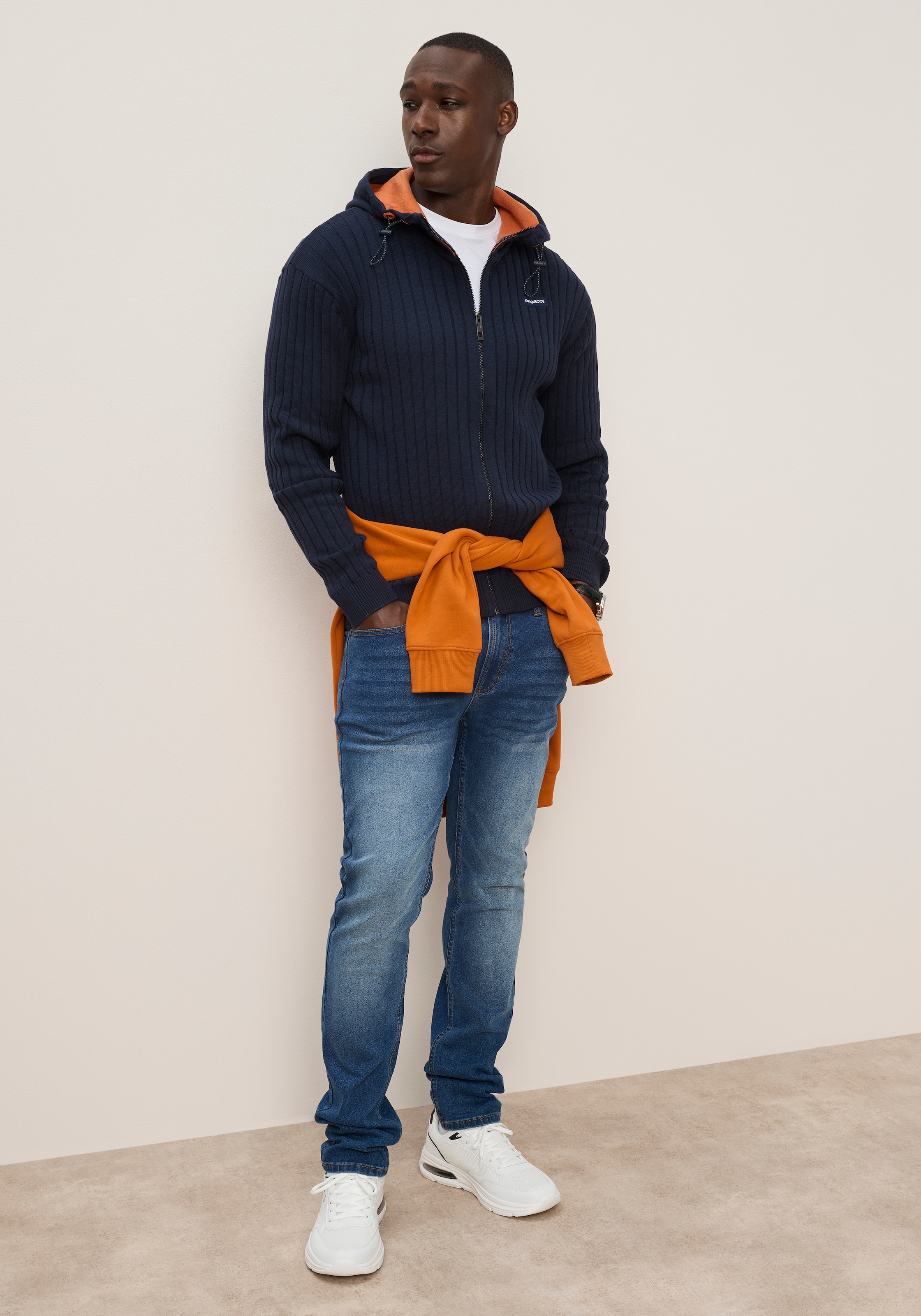 KangaROOS Kapuzenstrickjacke mit Reißverschluss, Langarm, Regular Fit, normale Länge