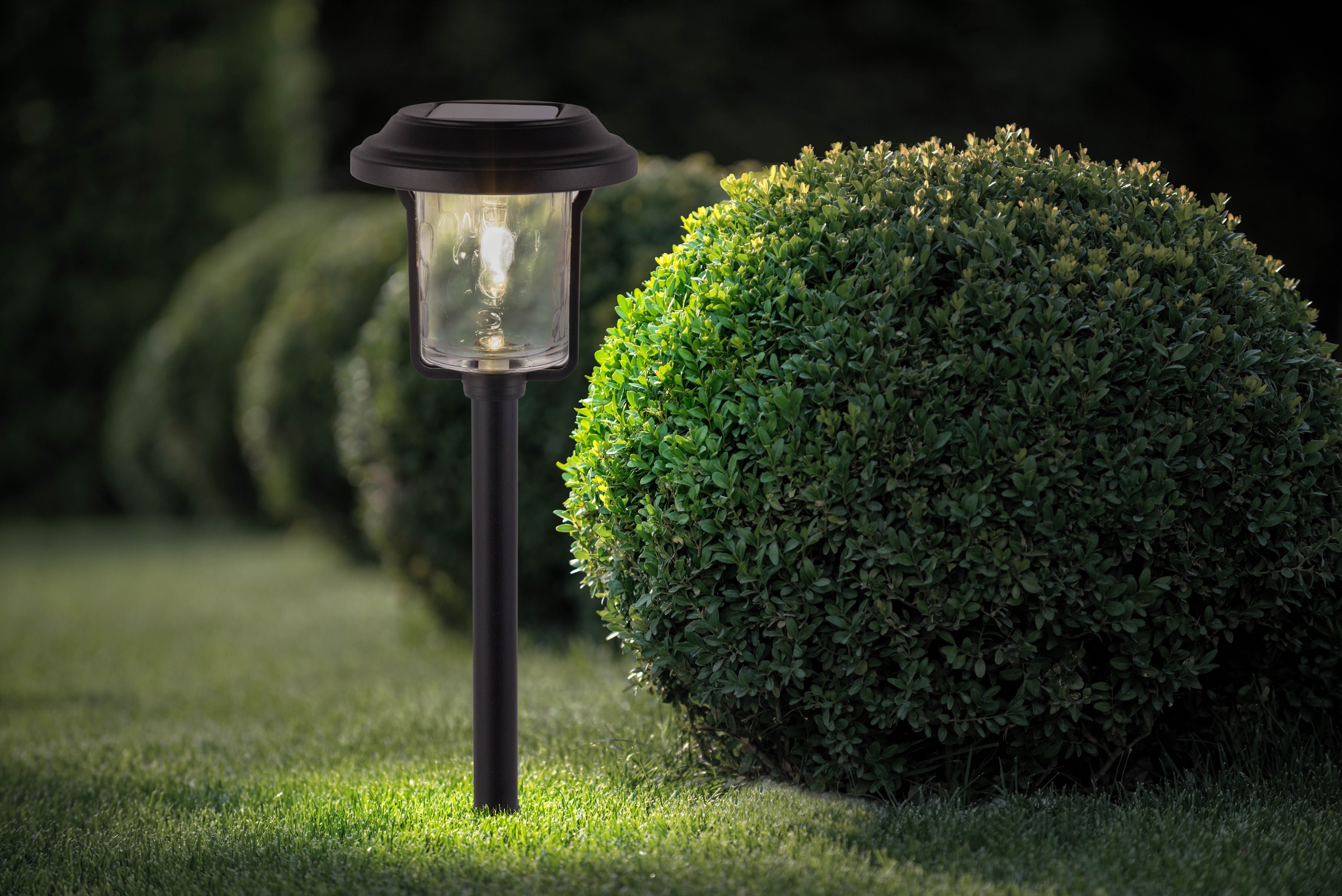 näve LED Solarleuchte »Simon«, 1 flammig, Leuchtmittel LED-Modul | LED fest integriert, Spieß schwarz, strukturierter Glasschirm, H: 54,7cm, Dämmerungssensor