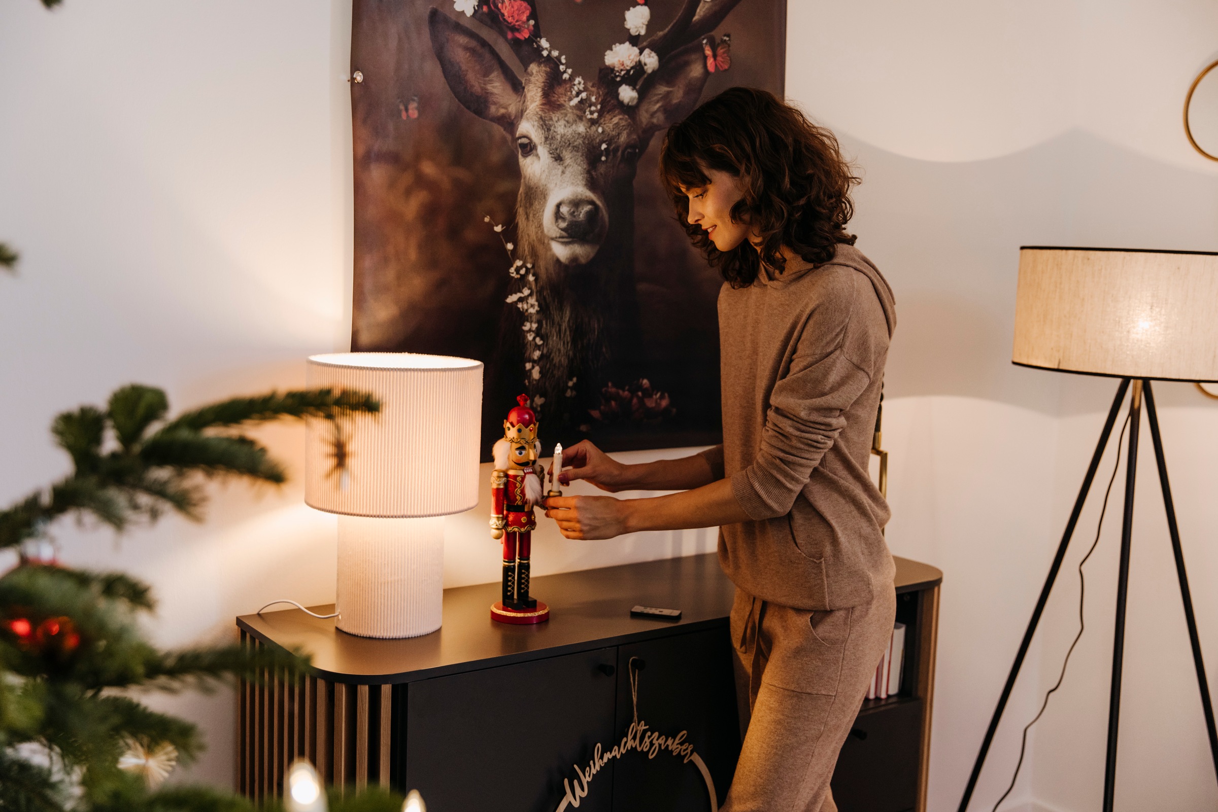 andas Stehlampe »Virrat, im skandinavischen Stil«, 1 flammig, Leuchtmittel E27 | Leuchtmittel wechselbar, Stehleuchte mit Leinenschirm, im zeitlosen Design, Made in Europe