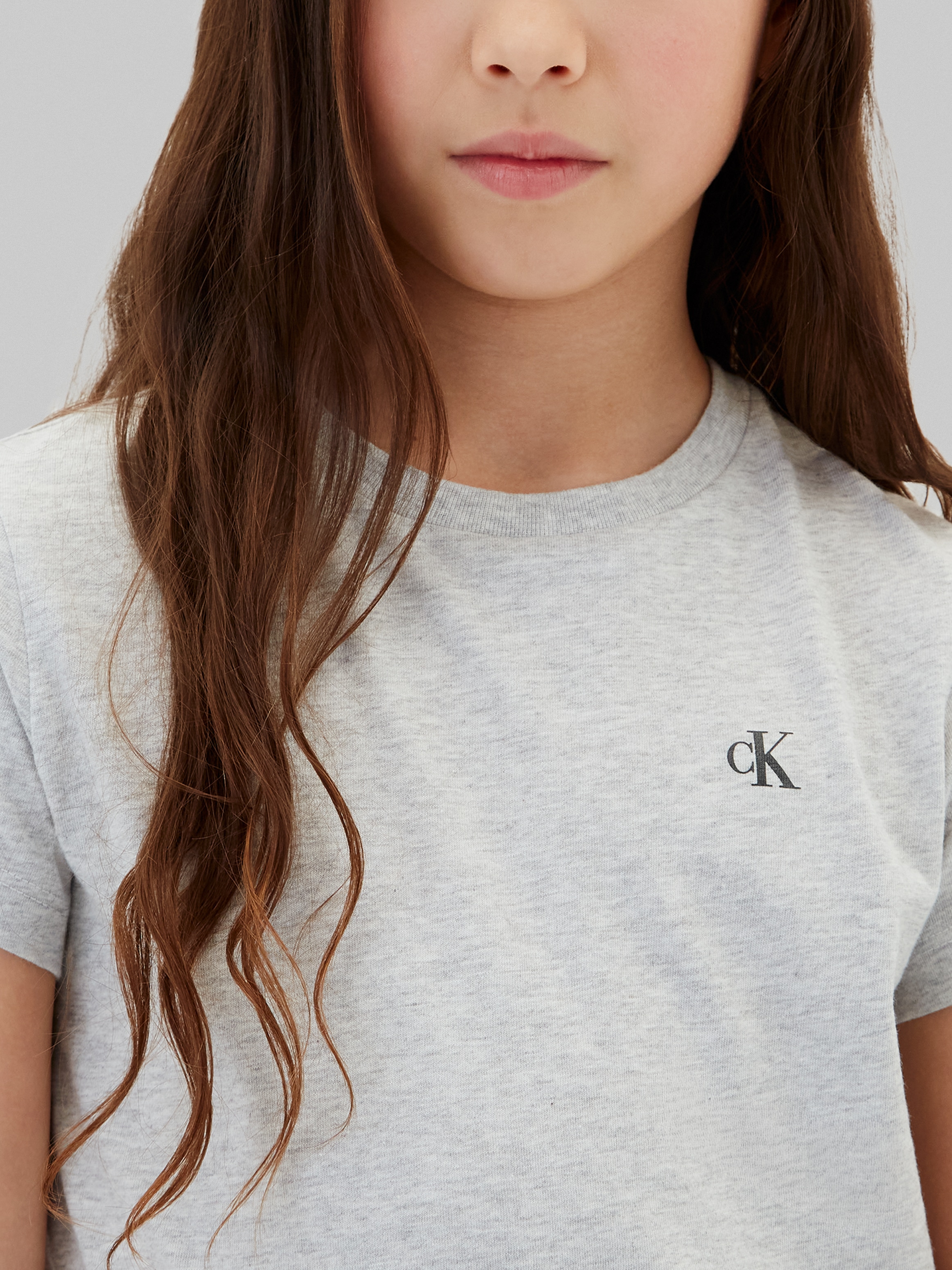 Calvin Klein Jeans T-Shirt Packung, 2 Rundhalsausschnitt, reine Baumwolle, Logodruck