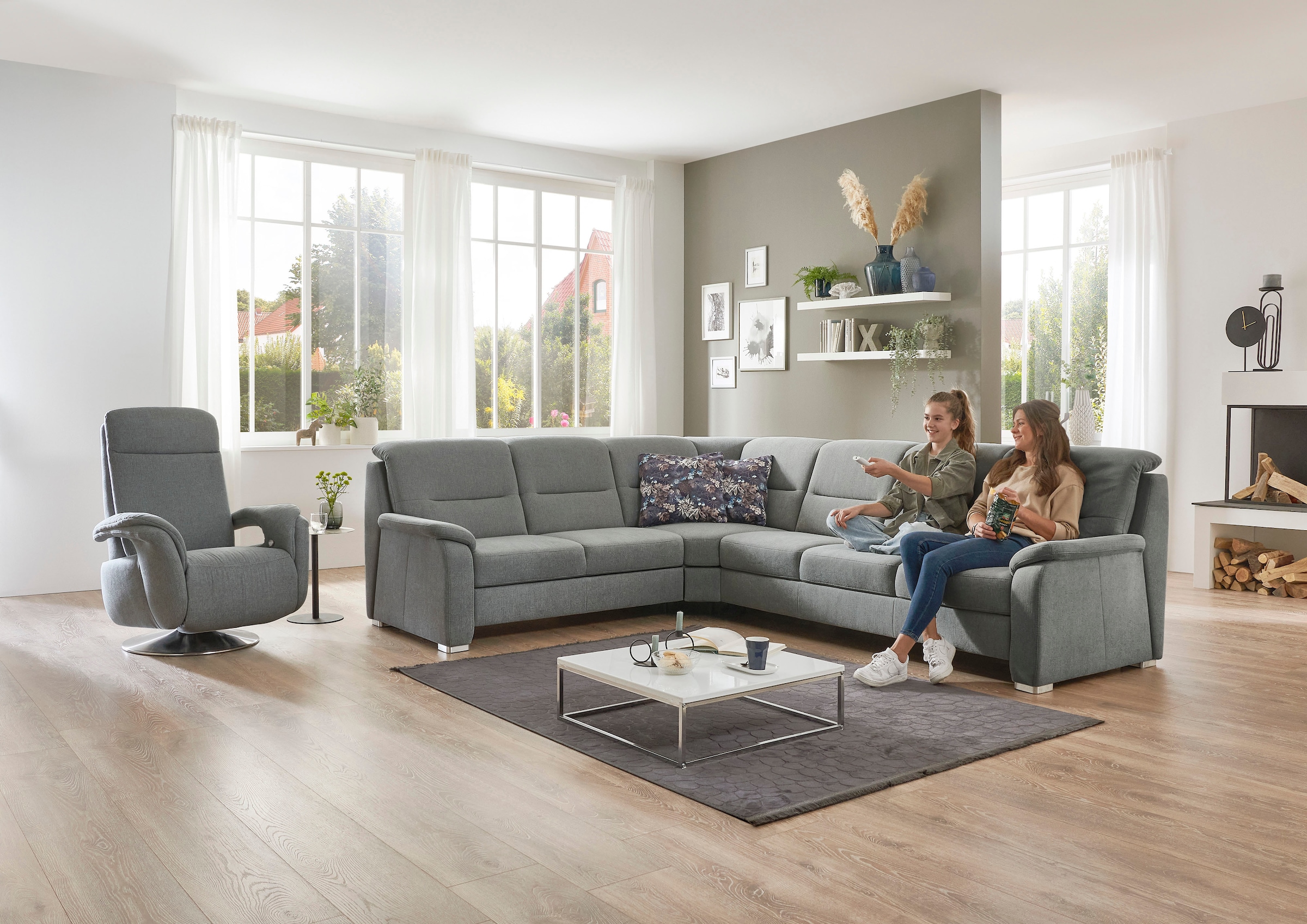 Die PlanBar Ecksofa »PP-HS10002« wahlweise mit Kopfteilverstellung, Bettfunktion und Stauraum