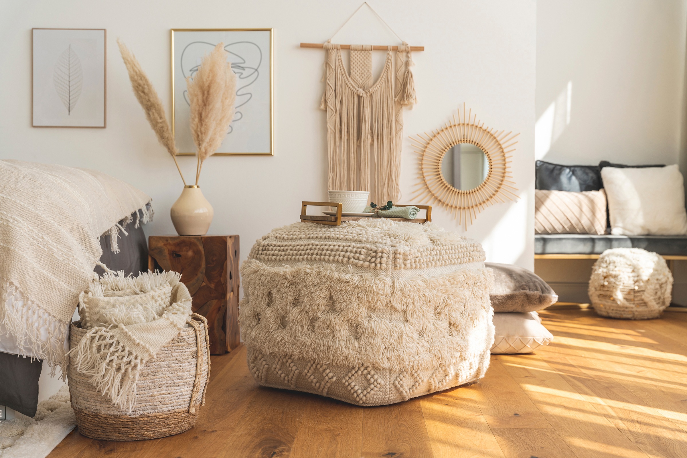 Kayoom Pouf »Bohist 125 50cm x 50cm, Strukturen mit Fransen und Quasten«, ( günstig online kaufen