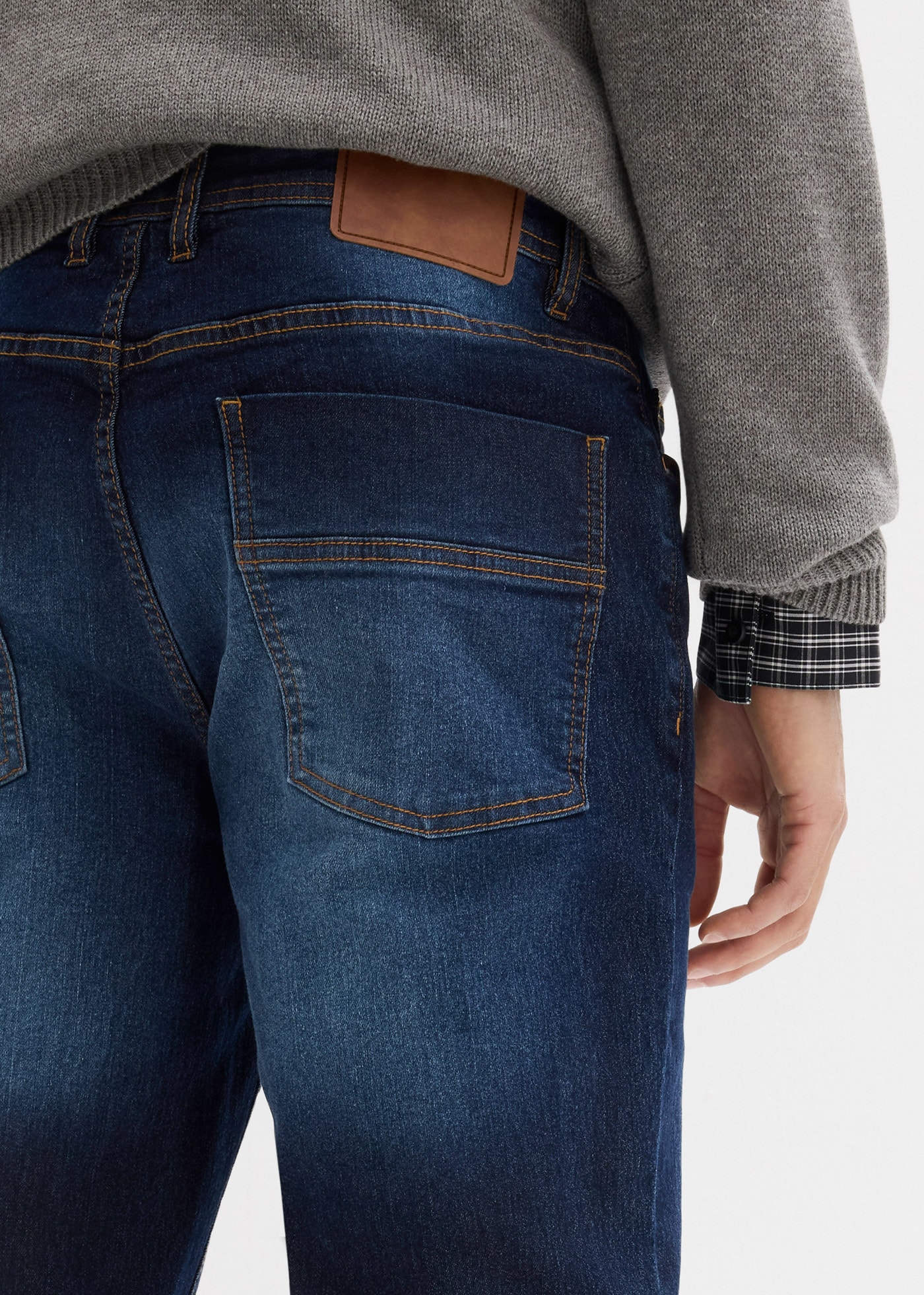 bonprix Regular-fit-Jeans Packung, 2 Regular Fit, gerader Schnitt, im 2er-Pack