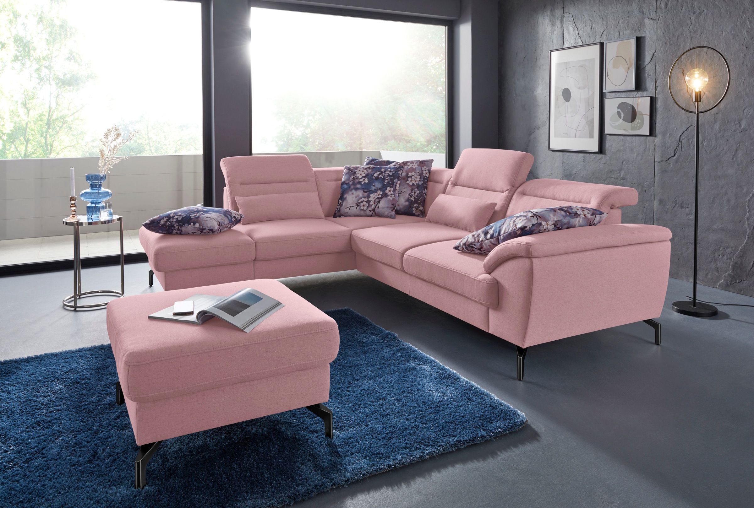 sit&more Ecksofa »Percy L-Form«, 15 cm Fußhöhe, Sitztiefenverstellung, wahlweise in 2 Fußfarben