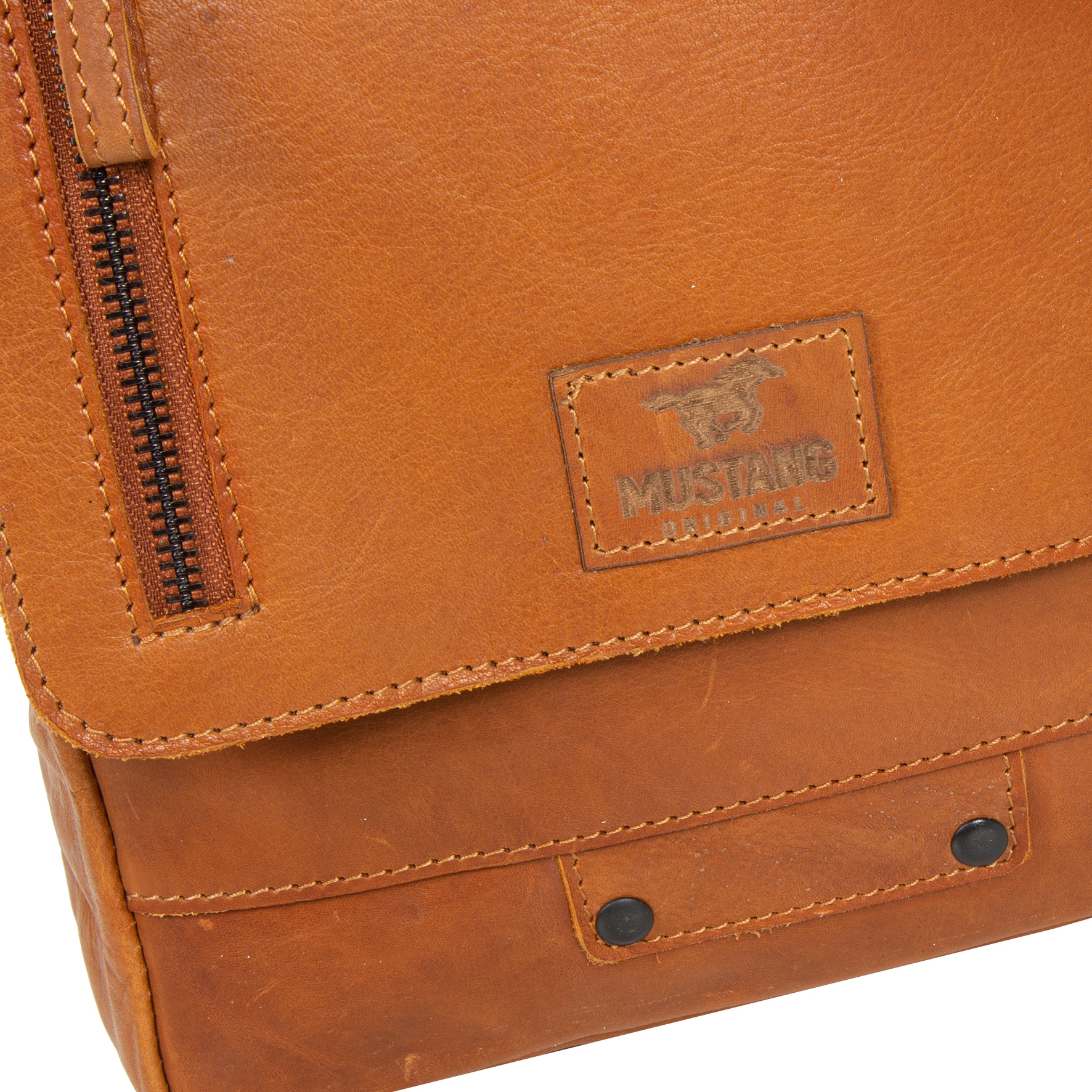 MUSTANG Schultertasche »San Marino« , Herren Umhängetasche, Businessbag mit Nieten und Logo