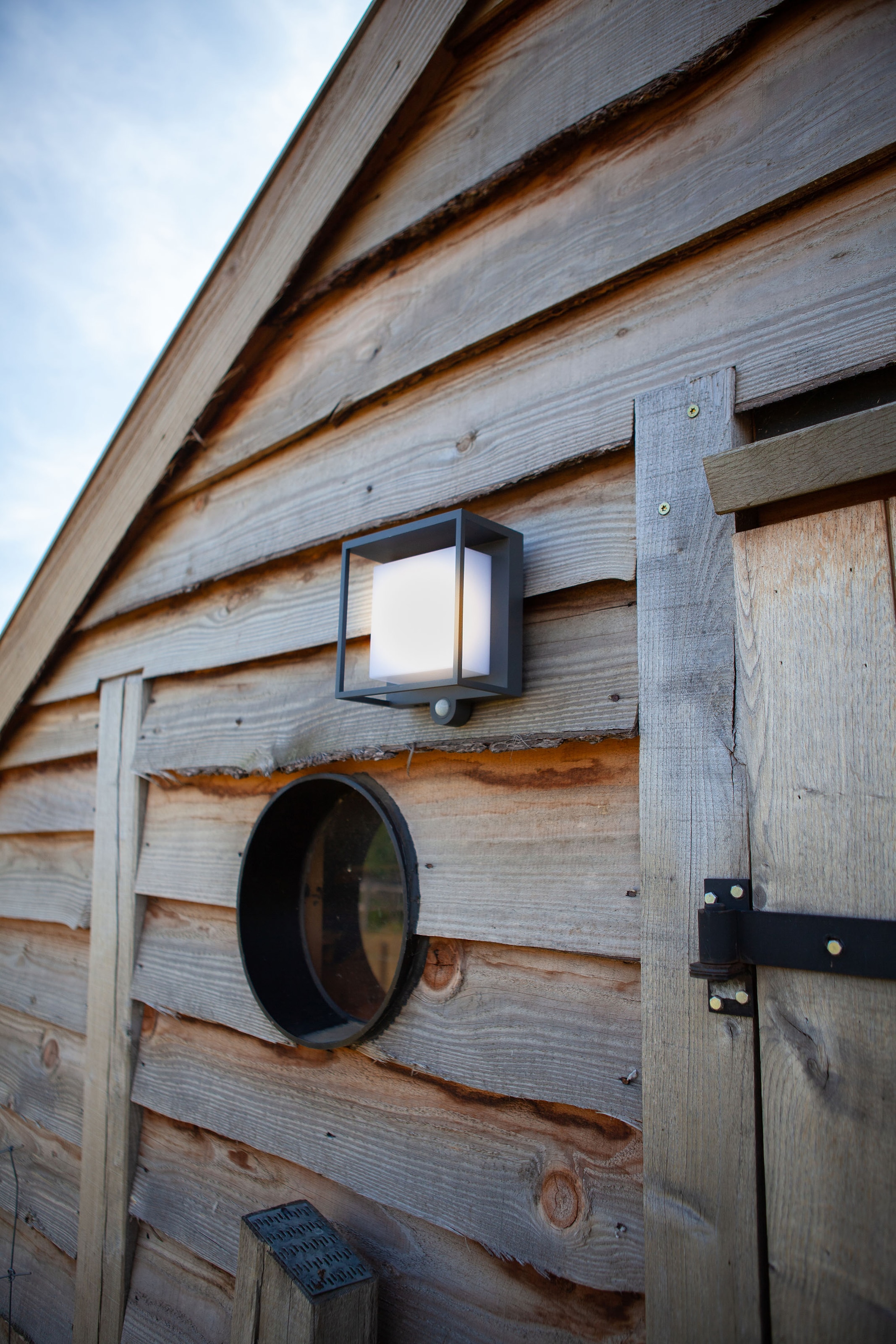 LUTEC LED Solarleuchte »CURTIS«, Leuchtmittel LED-Modul | LED fest integriert, Solarleuchte, Bewegungsmelder