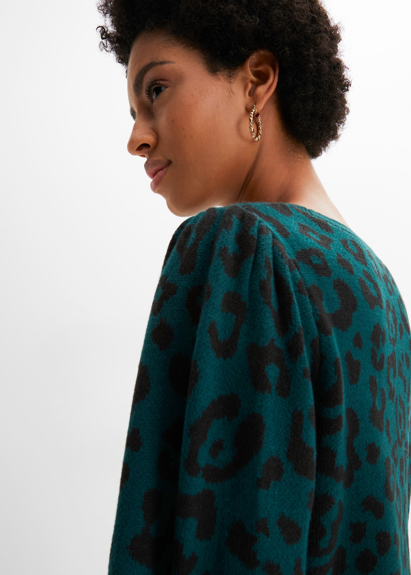 bonprix Strickkleid »Strickkleid« aus Polyacryl, schmale slim fit Passform