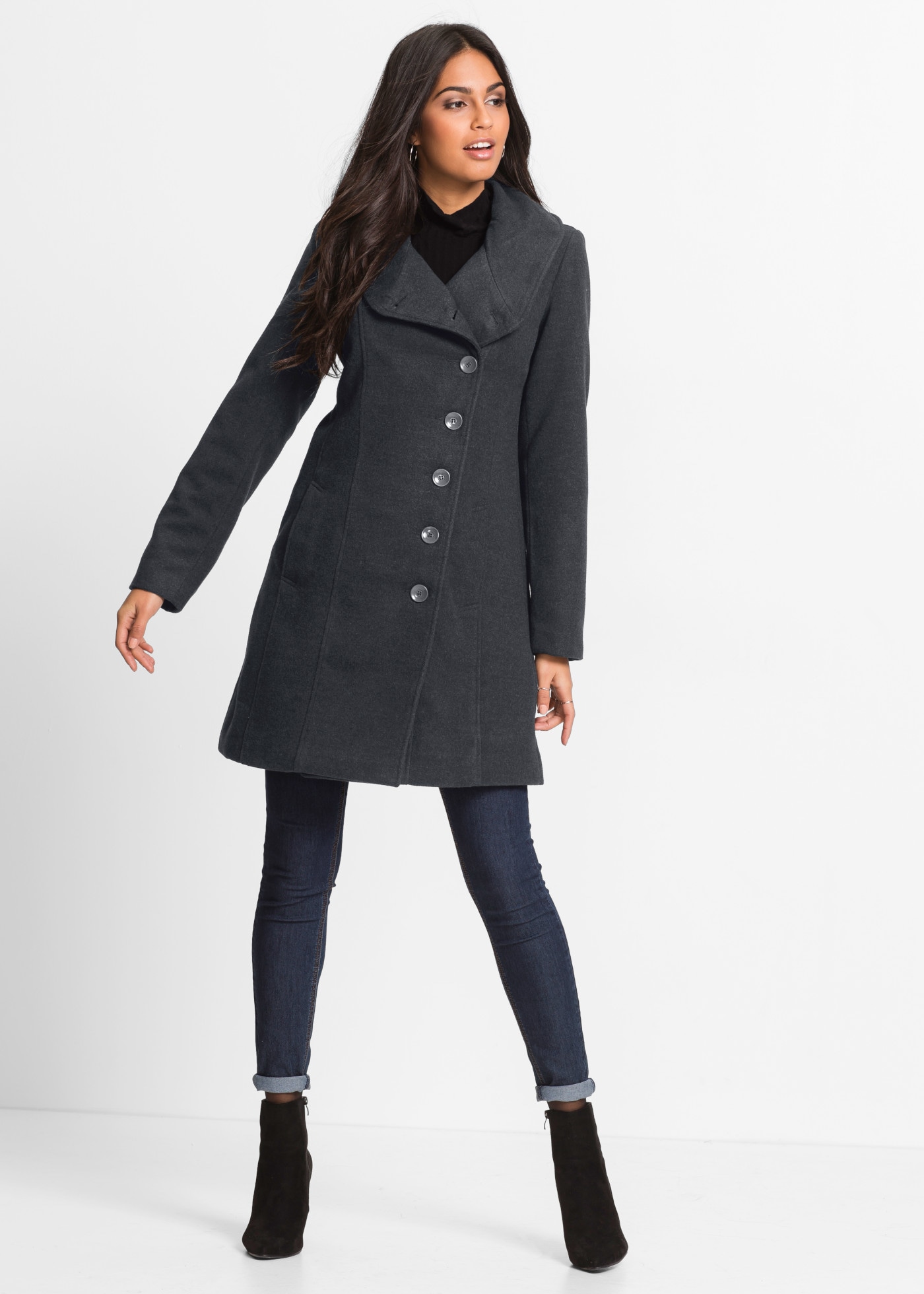 bonprix Kurzmantel femininer Stil, mit besonderem Kragen