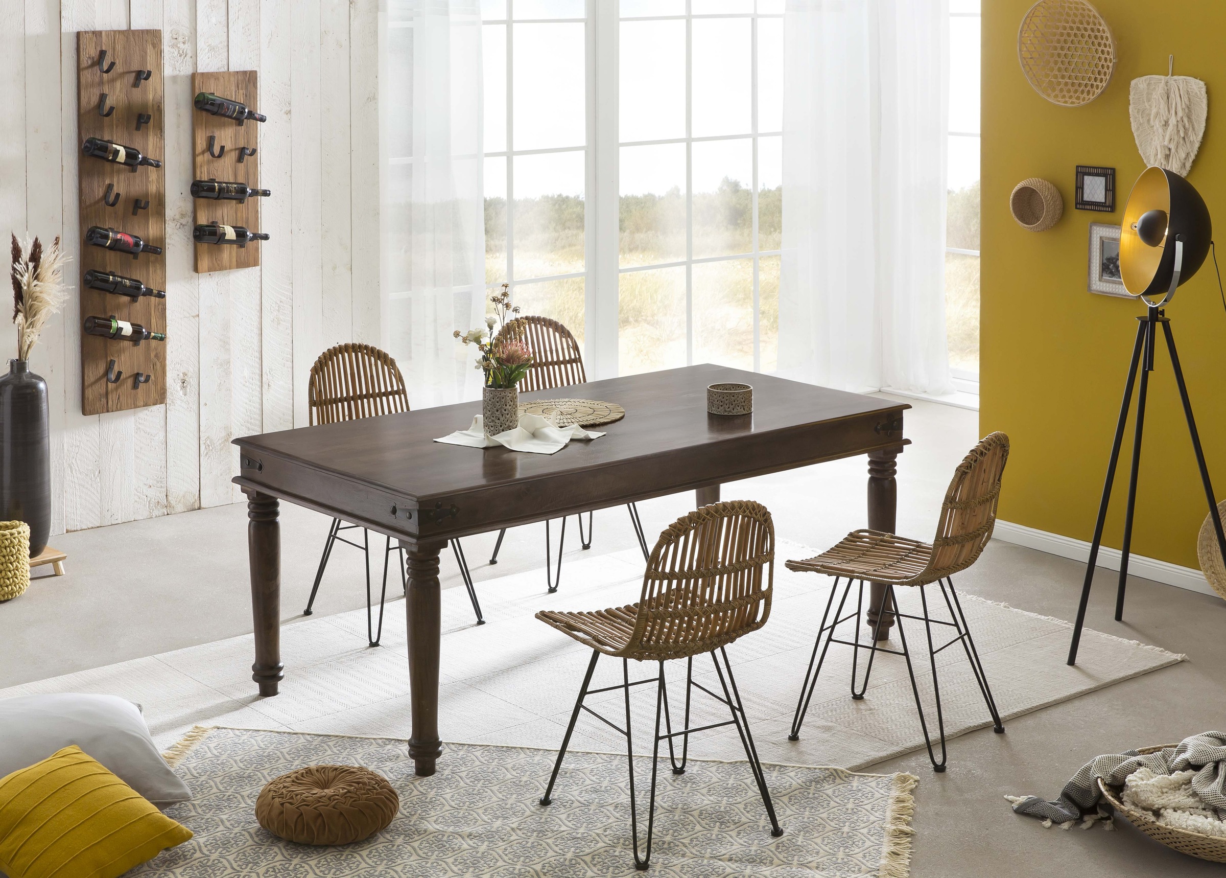 SIT Rattanstuhl, Fischgräten-Optik im Rückenbereich