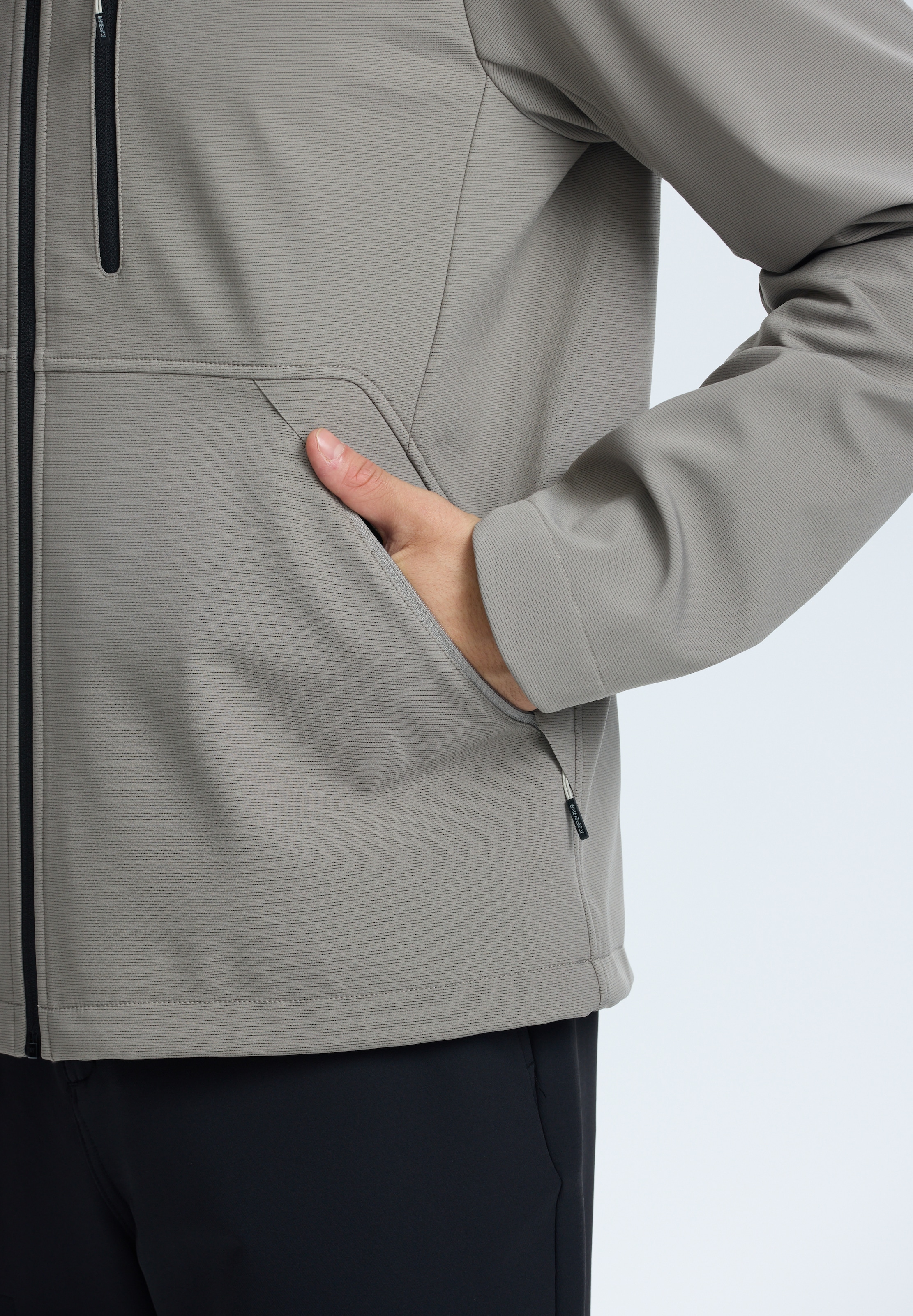 Icepeak Softshelljacke »ICEPEAK BUXTON« für vielseitige Outdoor-Aktivitäten, aus Polyester, wasserabweisend