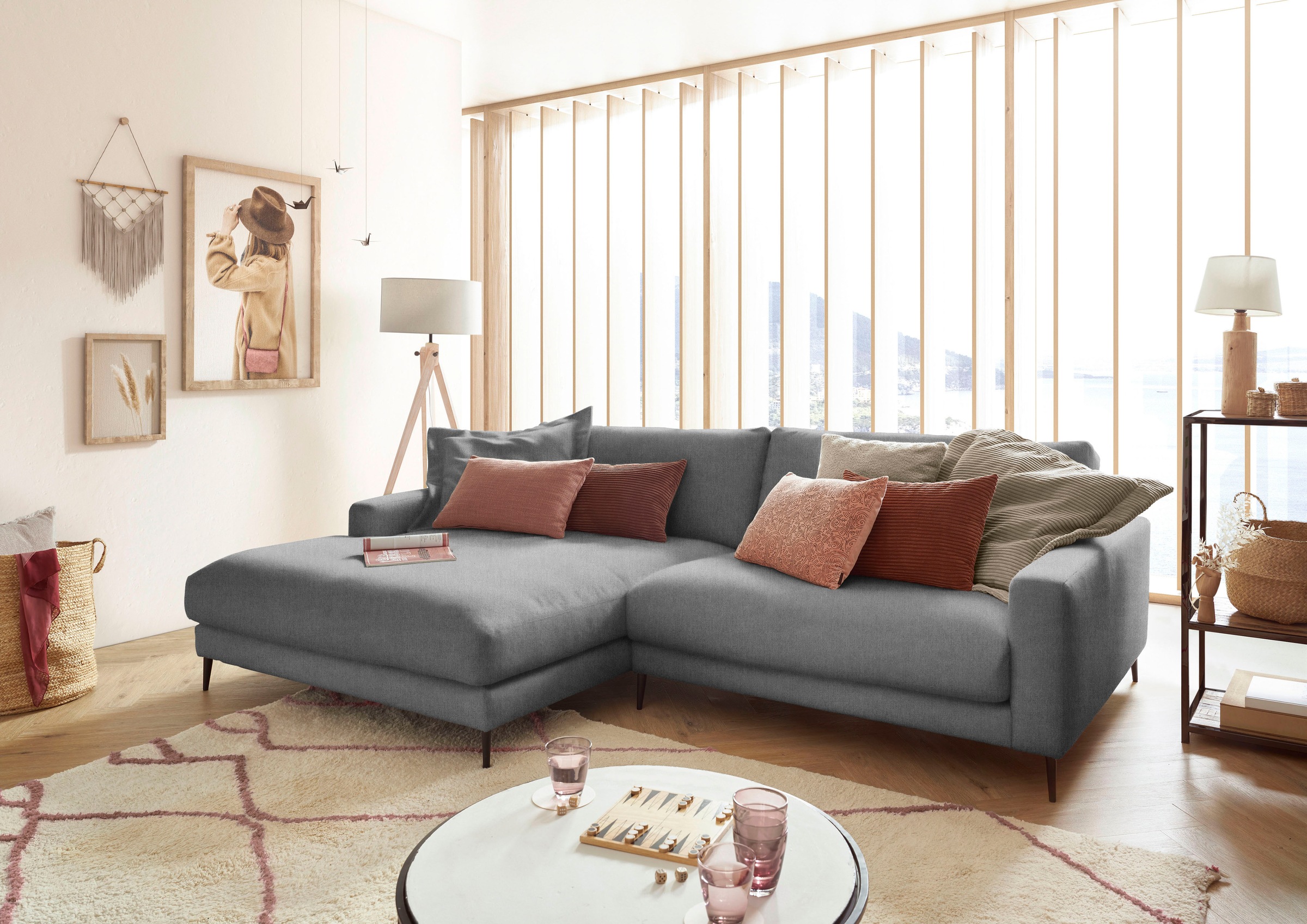 INOSIGN Ecksofa »Downtown, B/T/H: 272/190/84 cm L-Form«, weicher Sitzkomfort auch in Cord und Bouclé, incl. Zierkissen