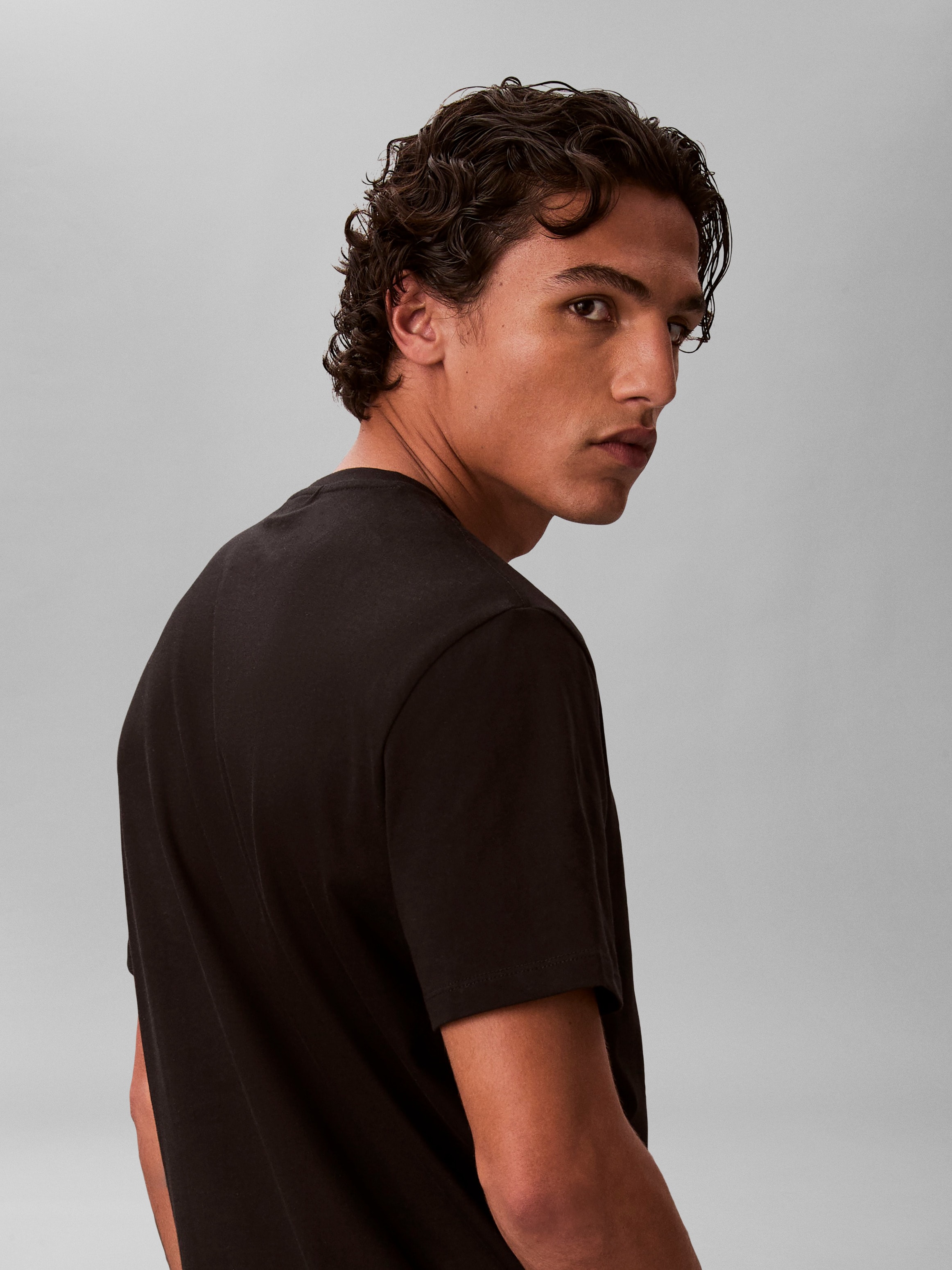 Calvin Klein Jeans T-Shirt »SS CLASSIC MONOGRAM TEE 2PK« 2 Stk. Mit Rundhalsausschnitt, regular fit