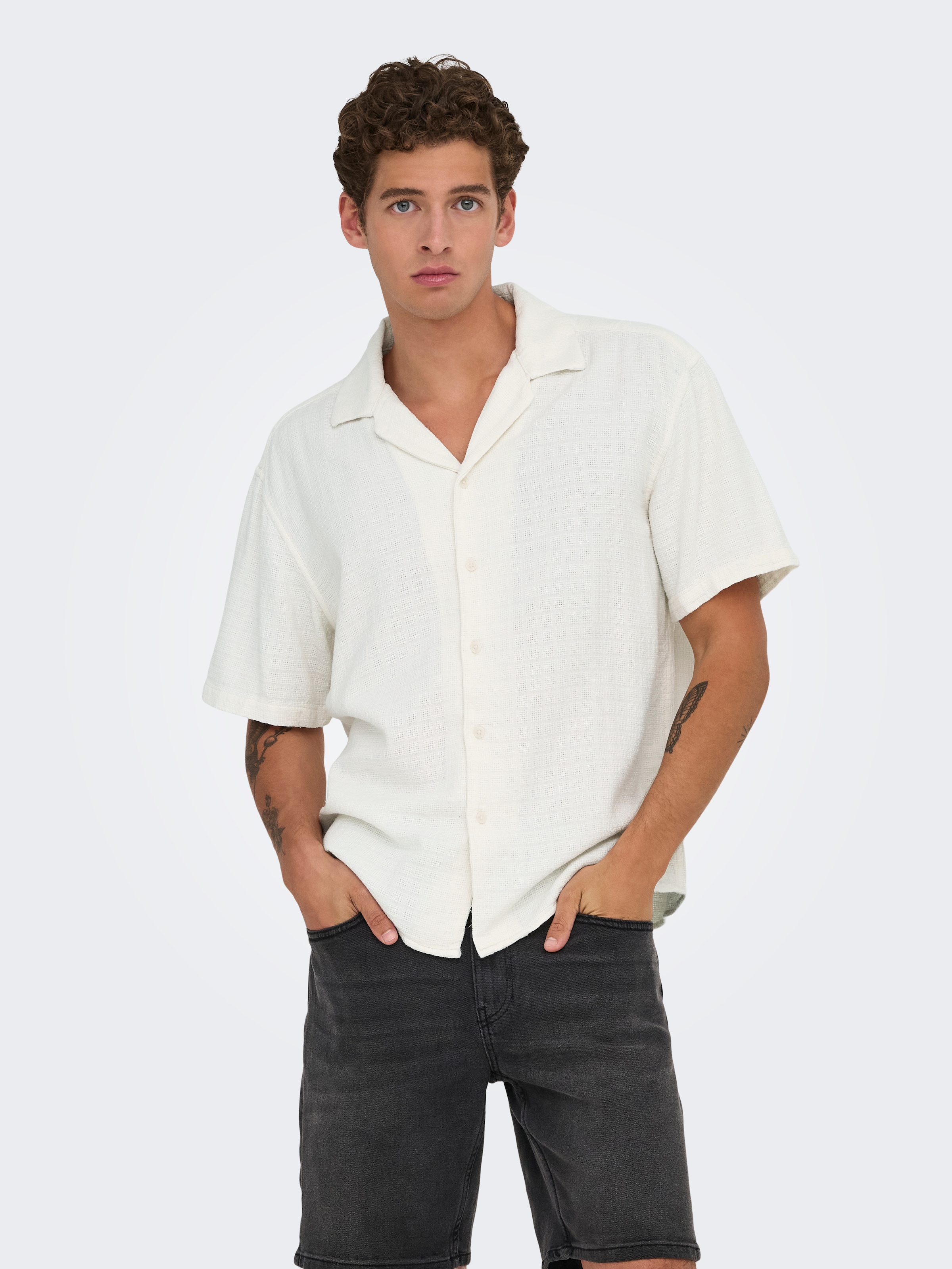 ONLY & SONS Kurzarmhemd »ONSLATHAM RLXSS RESORT LINEN STRUC 0257« Viskose mit Leinen, normal geschnitten
